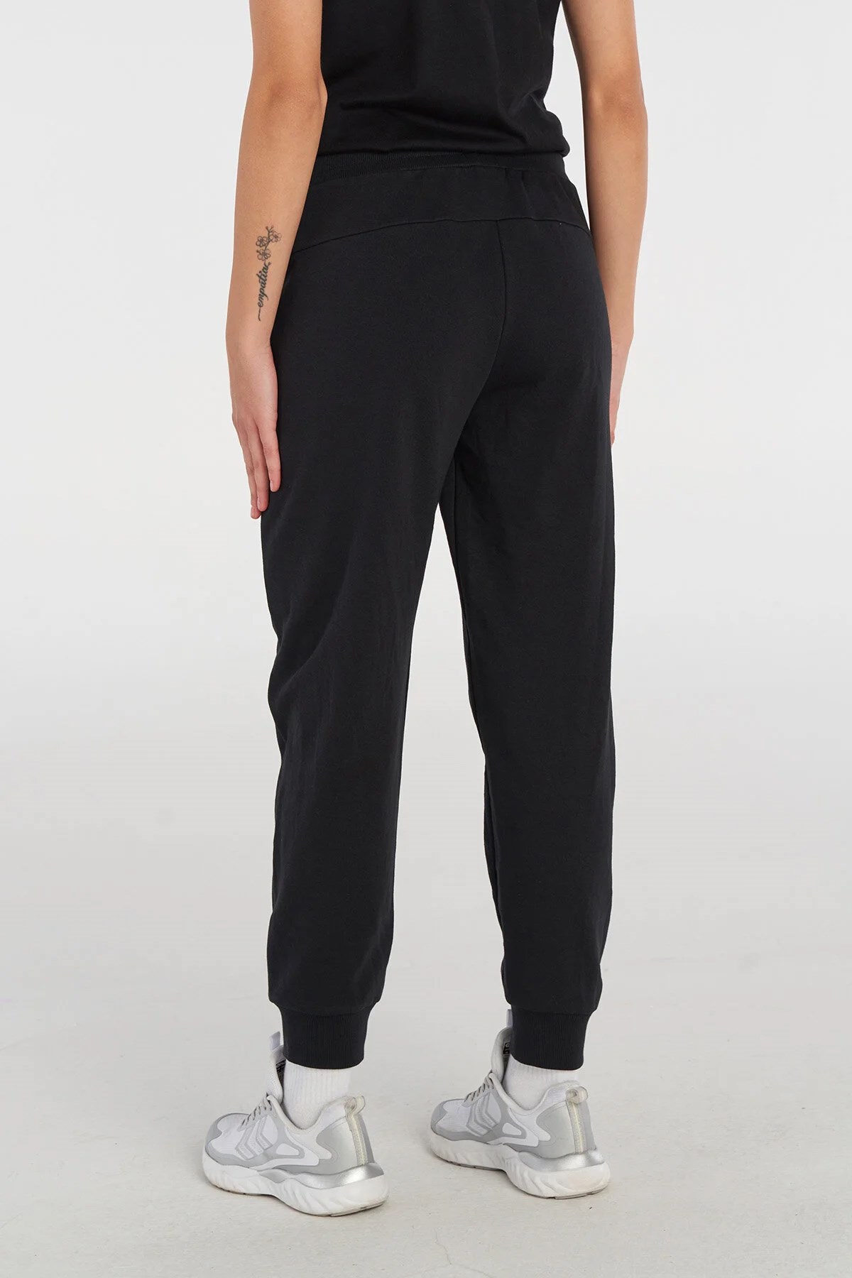 Hummel Ella Kadın Eşofman Altı 931986-2001 Siyah