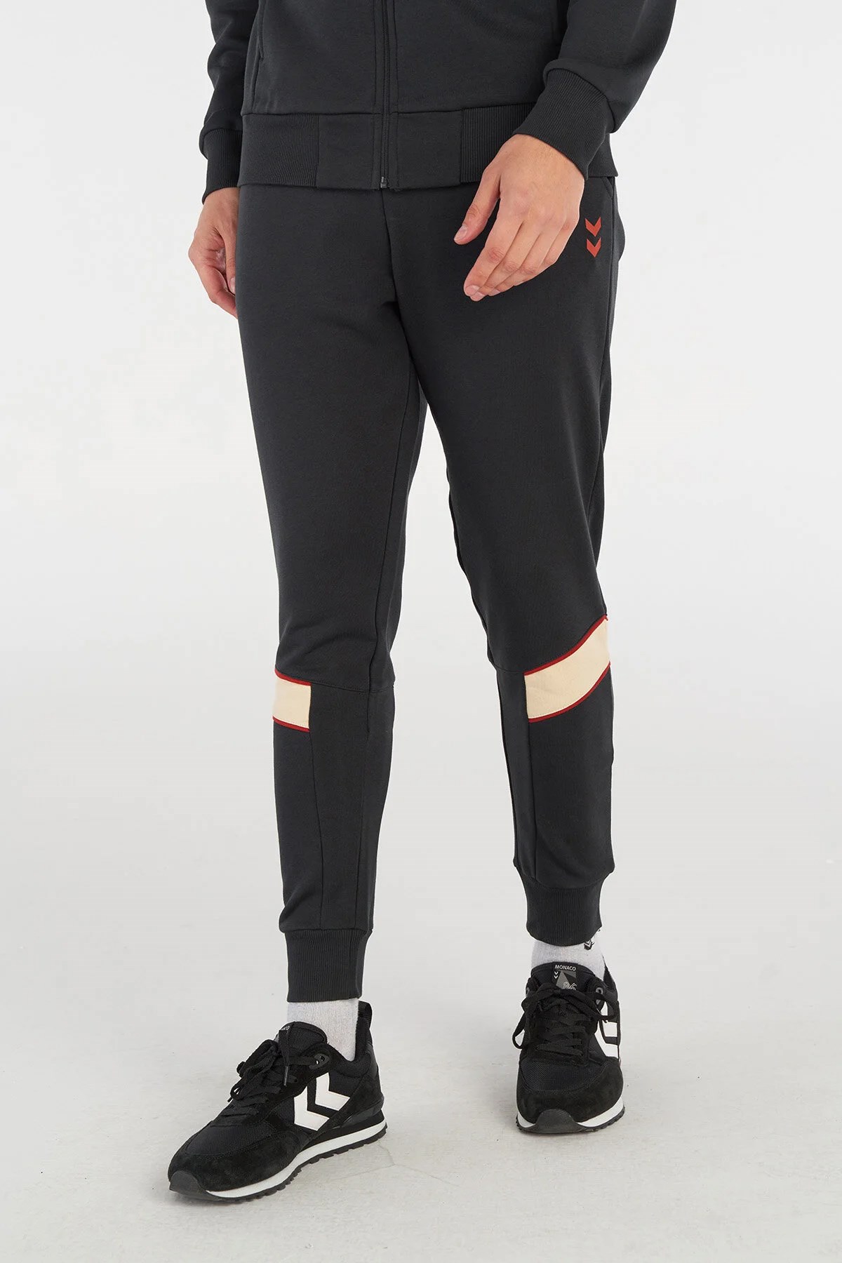 Hummel Hendrix Erkek Eşofman Altı 932010-2001 Siyah