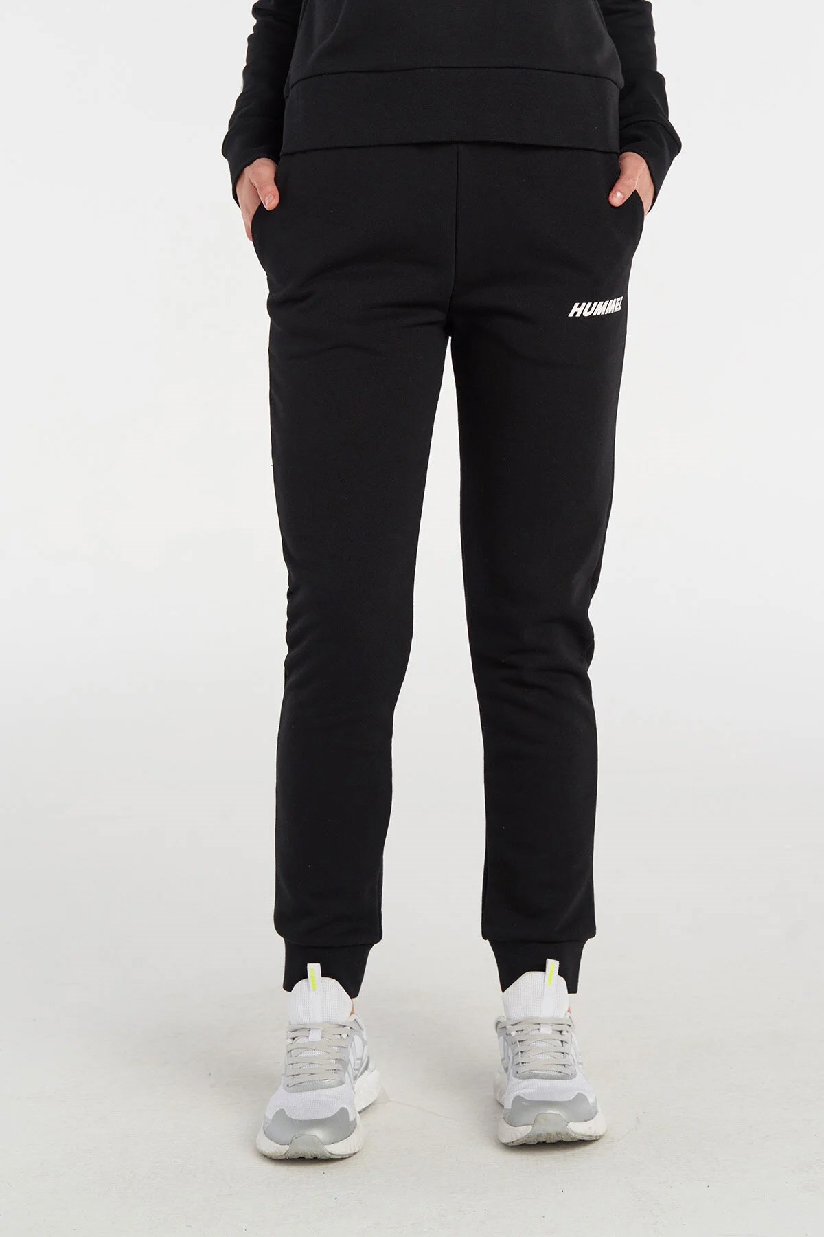 Hummel  T-Te Elemental Regular  Kadın Eşofman Alt Siyah
