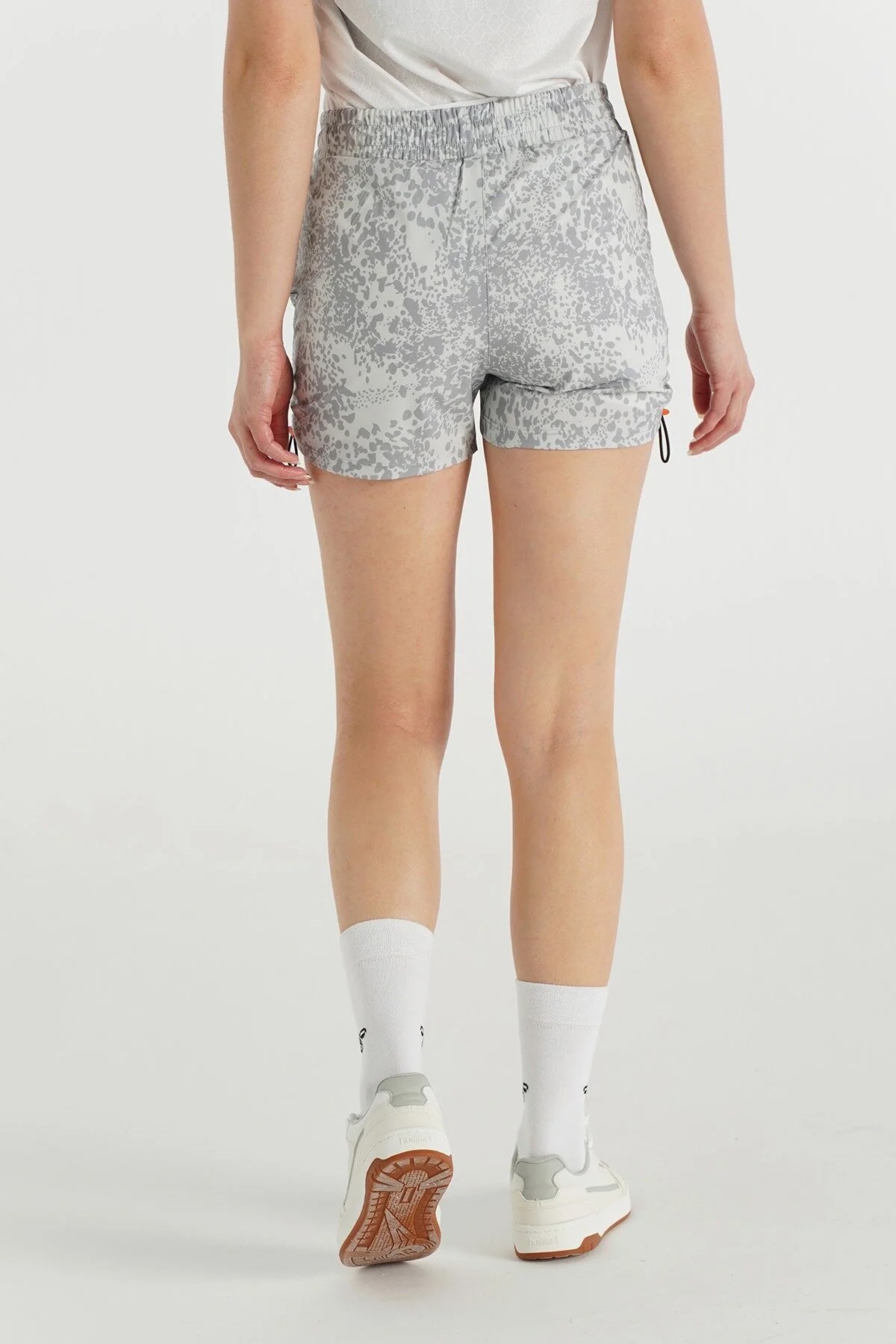 Hummel Jenkens Kadın Şort 932192-9157 Bej