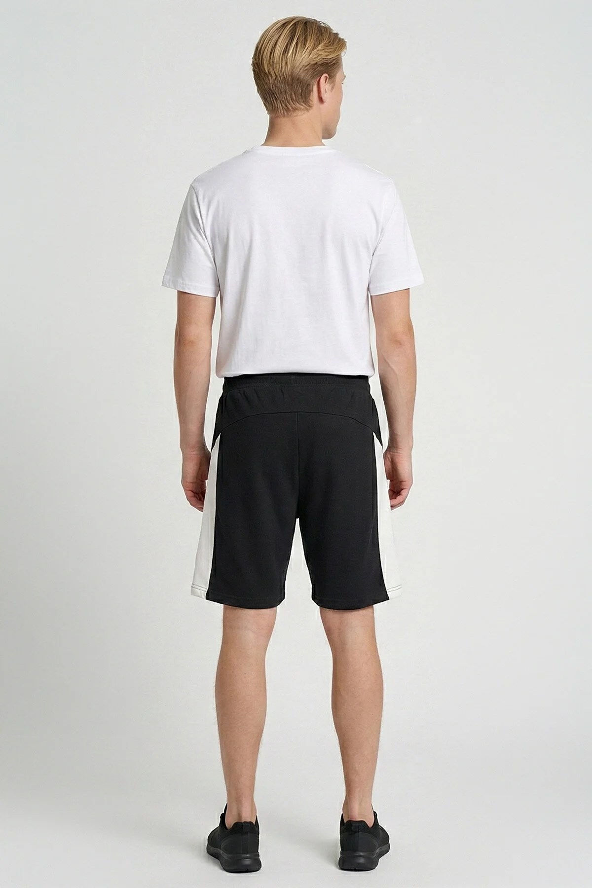 Hummel Trueno Erkek Şort 932475-2001 Siyah