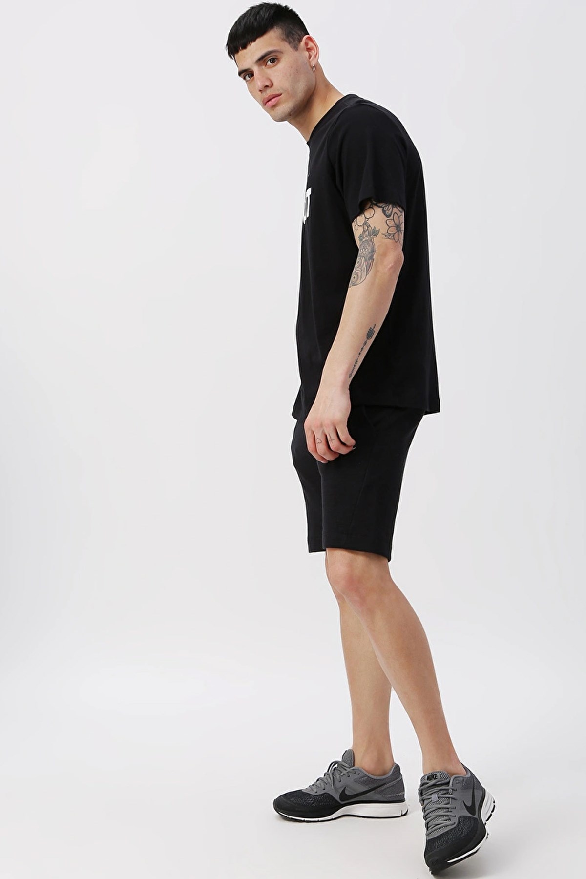 Nike M Nsw Tee Just Do İt Swoosh Erkek Tişört AR5006-011 Siyah