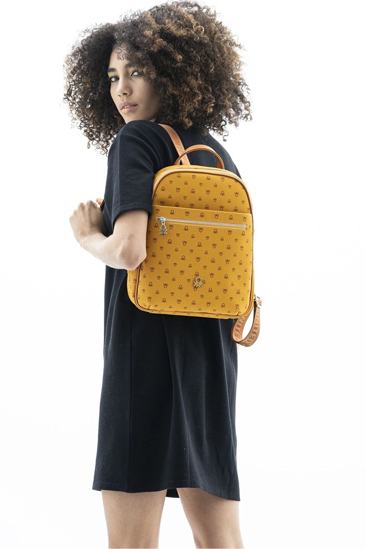 Benetton Bayan Sırt Çantası BNT490 Sarı