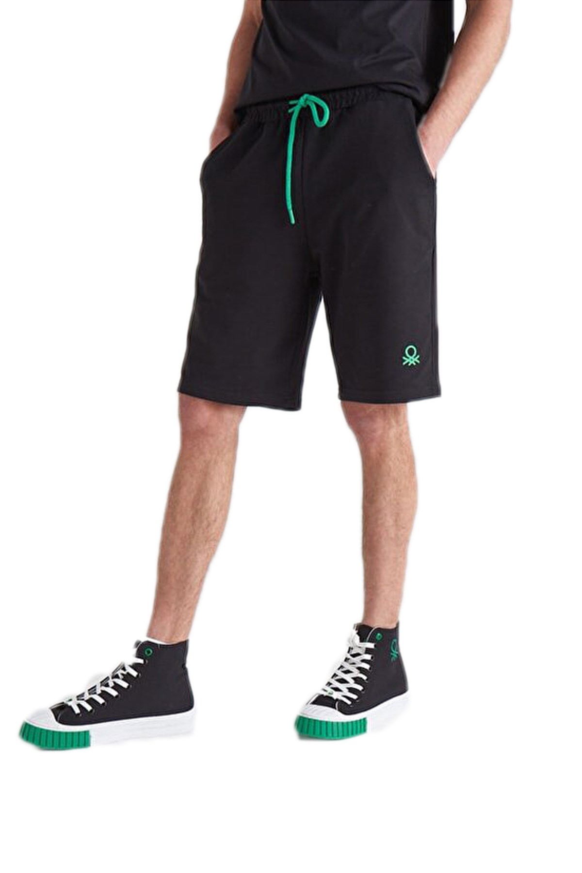 Benetton Erkek Şort BNT-M086 BOTTOM Siyah