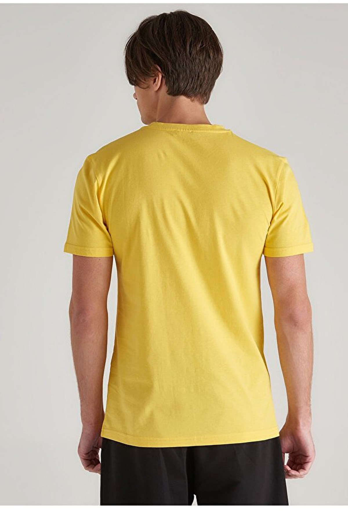 Benetton Erkek Tişört BNT-M099 TOP Sarı