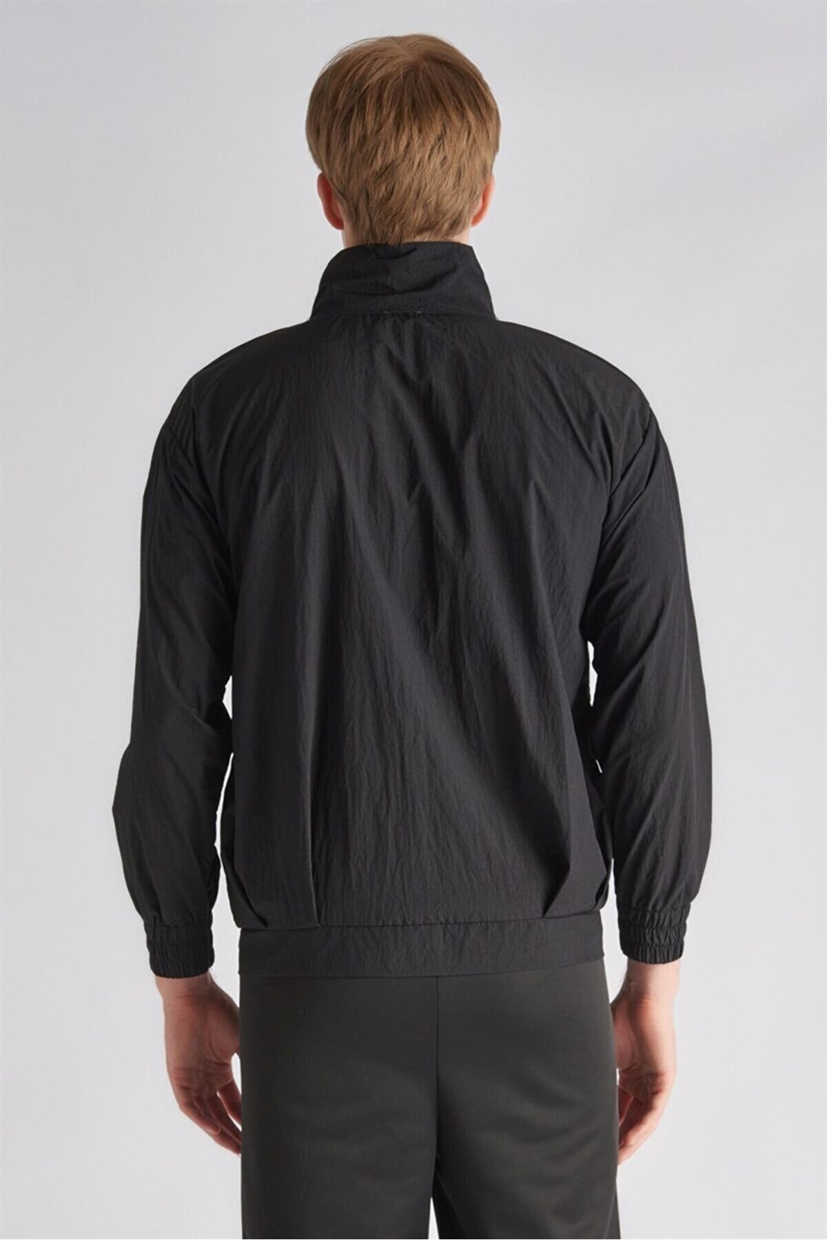 Benetton Erkek Üst BNT-MA73 Siyah