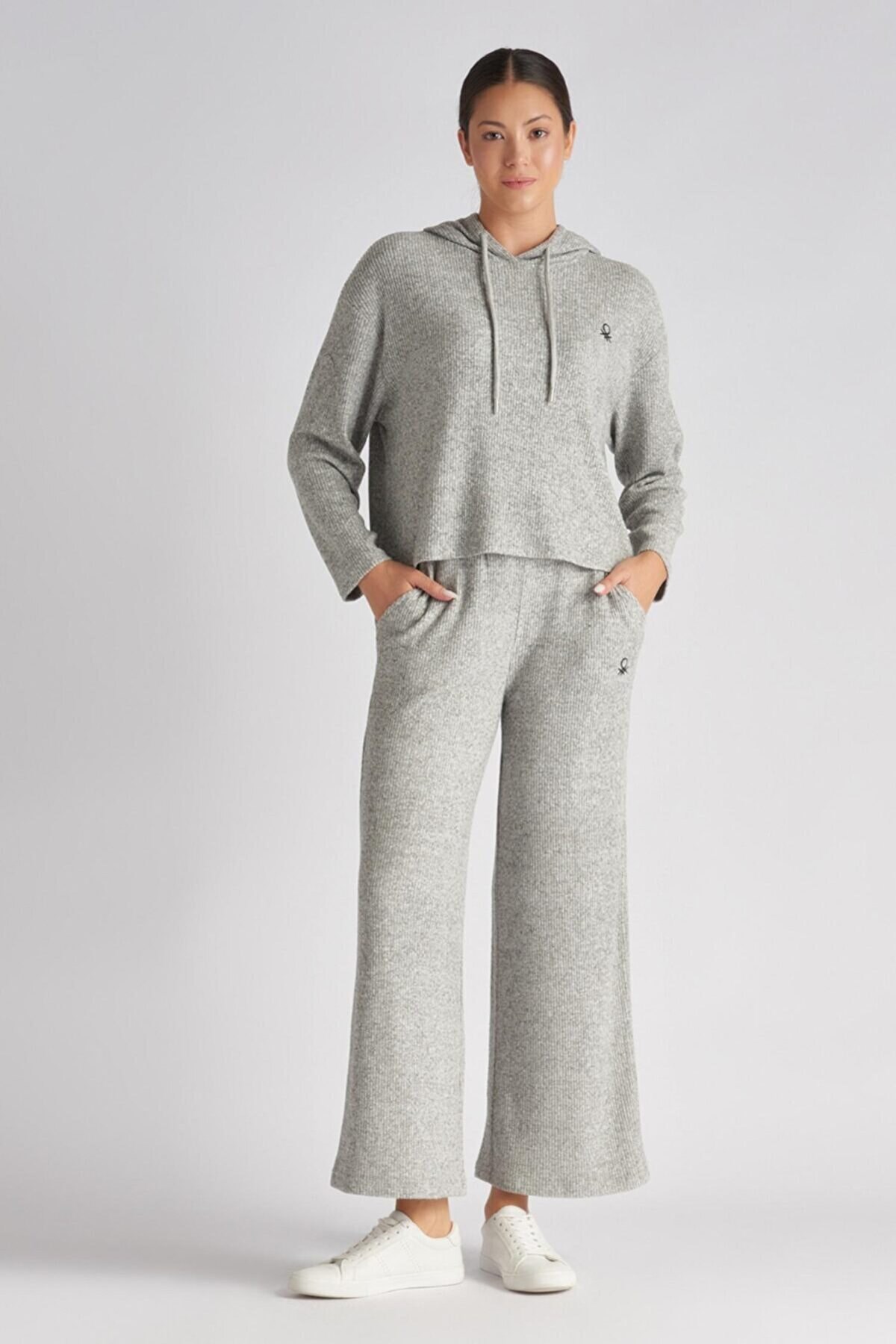 Benetton Kadın Eşofman Altı BNT-W053 B Gri