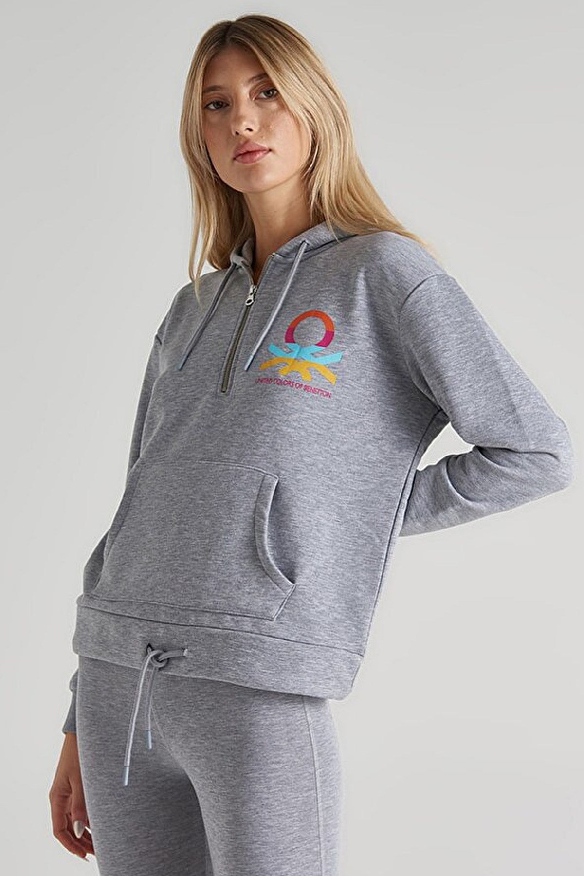 Benetton Kadın Sweatshirt BNT-W20207 Gri