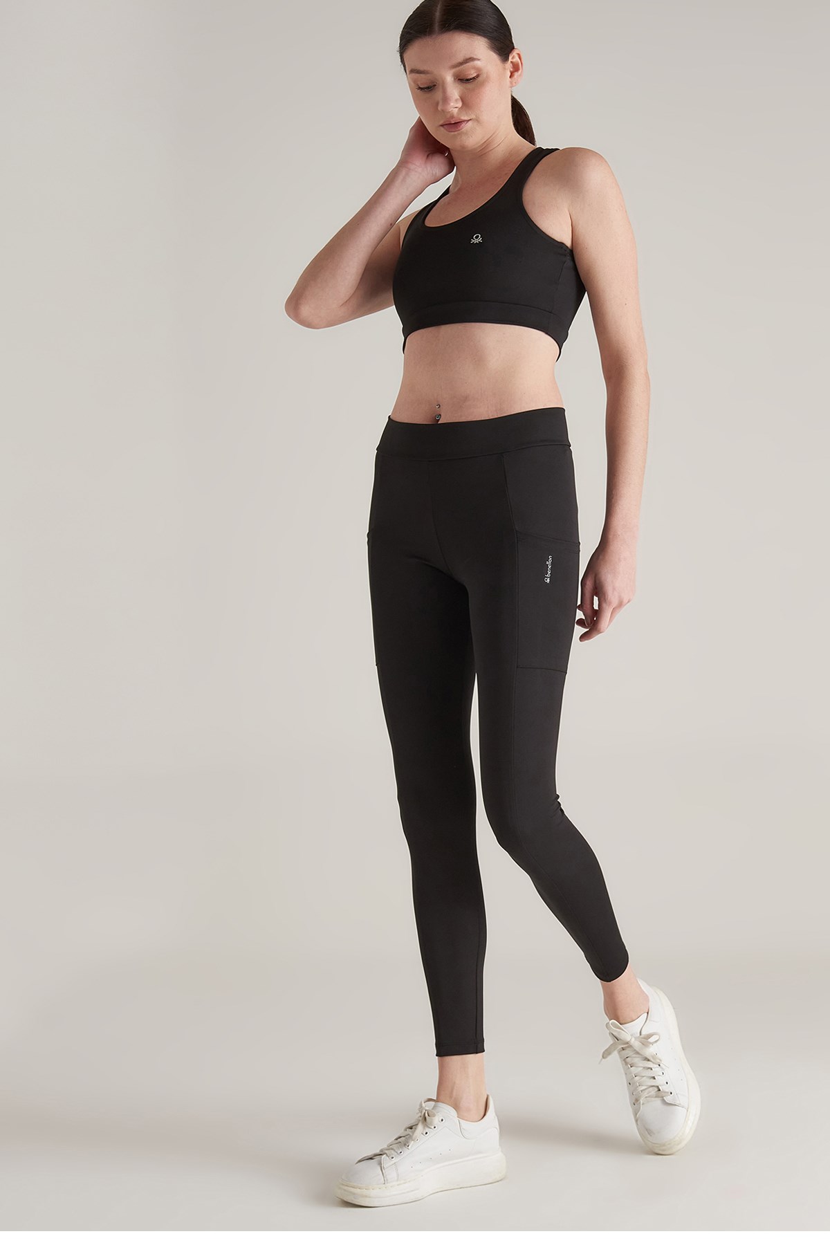 Benetton Kadın Tişört BNT-W231 TOP Siyah