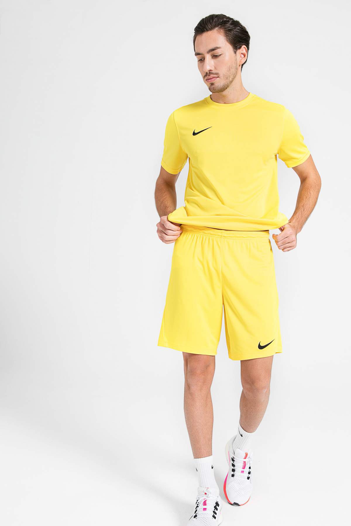 Nike Park III Erkek Şort BV6855-719 Sarı