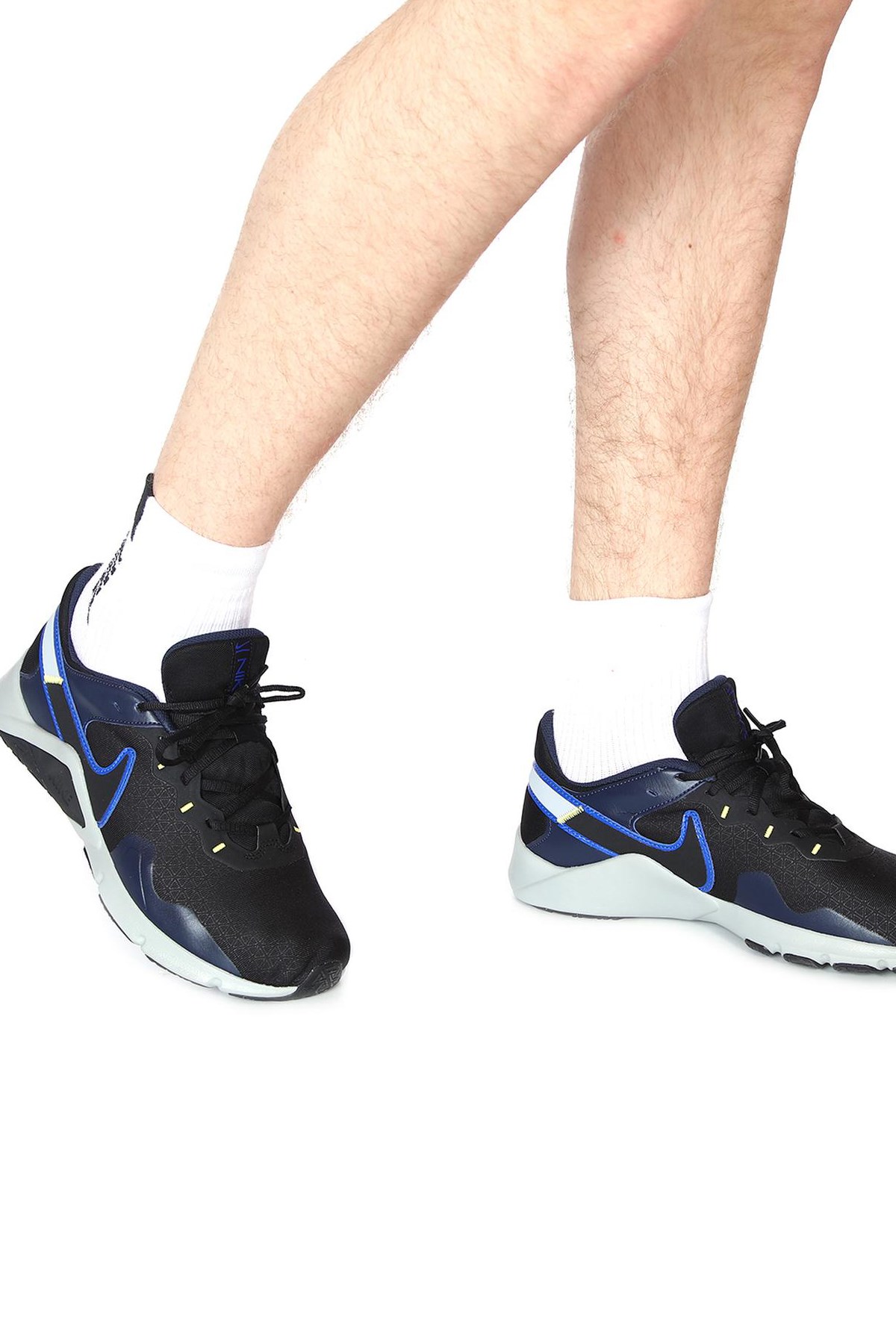 Nike Legend Esential 2 Erkek Antreman Ayakkabı CQ9356-034 Siyah