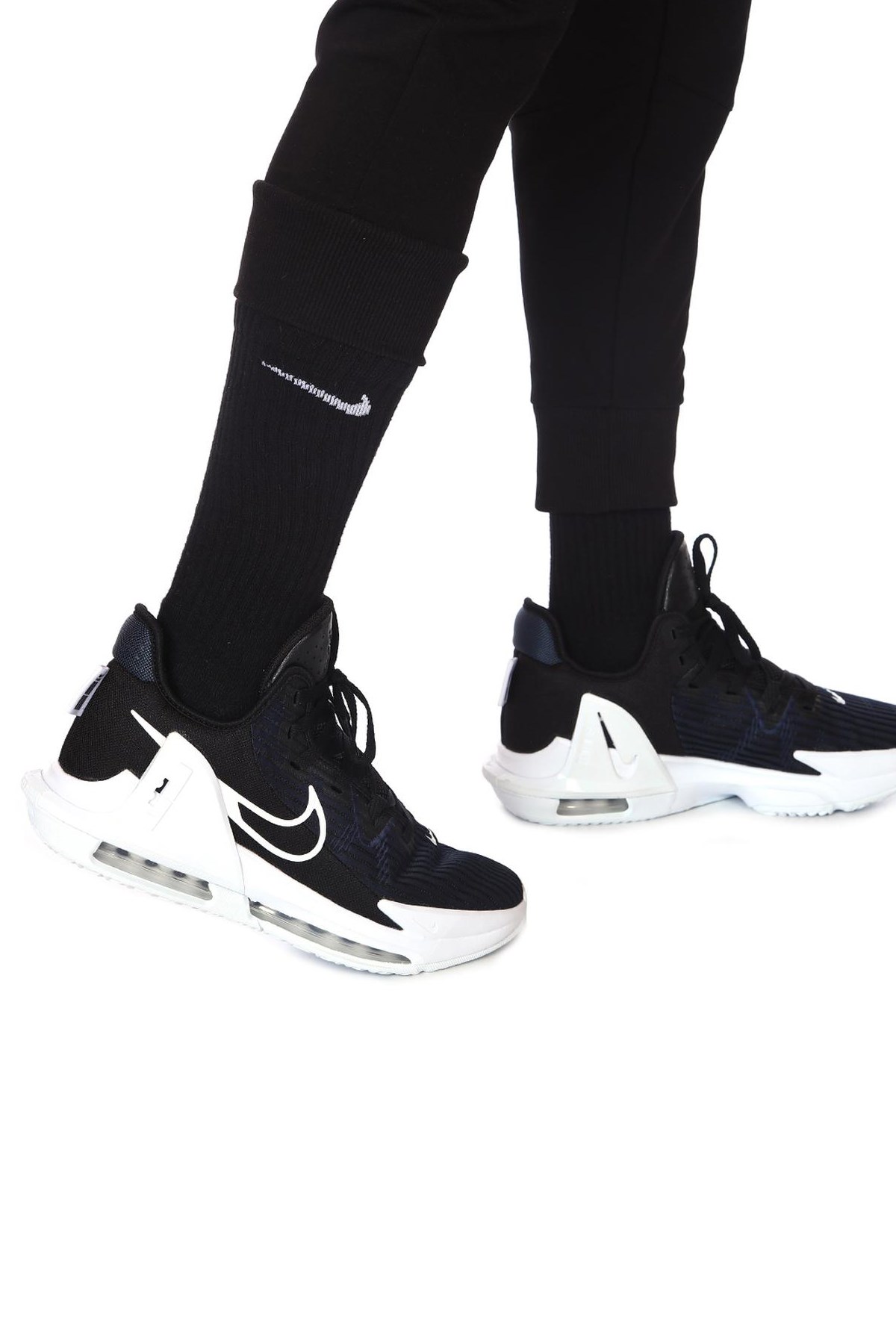 Nike LeBron Witness 6 Basketbol Ayakkabı CZ4052-002 Gri