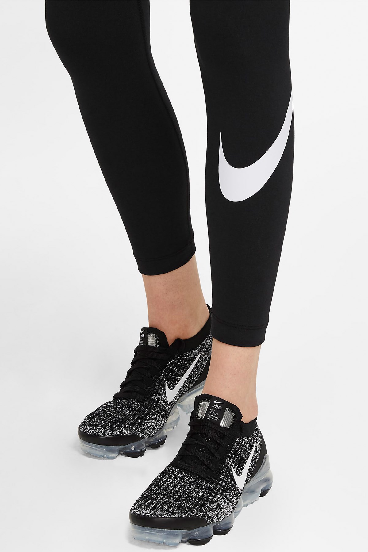 Nike NSW Essential GX Mid-Rise Swoosh Kadın Tayt CZ8530-010 Siyah