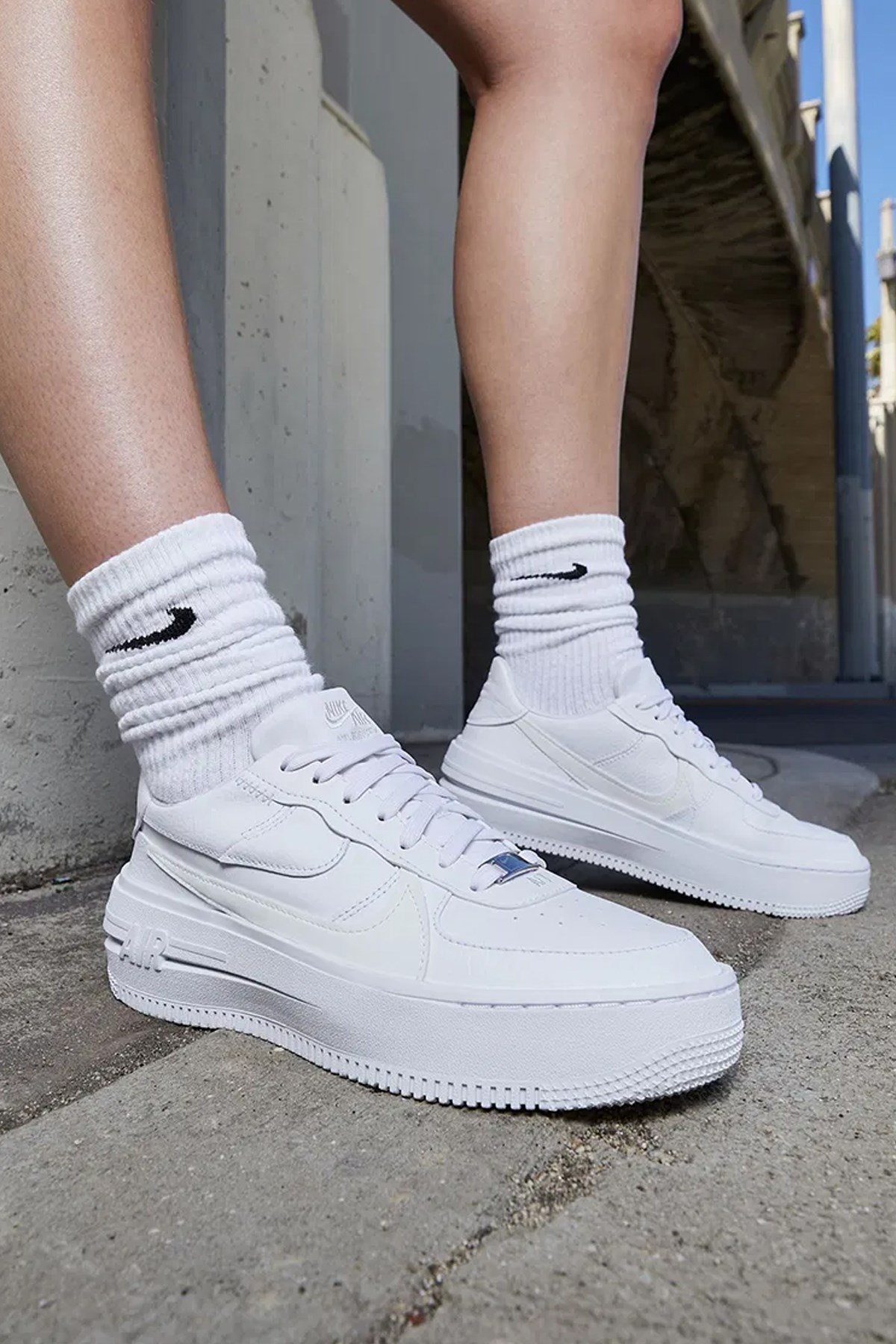 Nike Air Force 1 Plarform Kadın Beyaz Spor Ayakkabı DJ9946-100 Beyaz