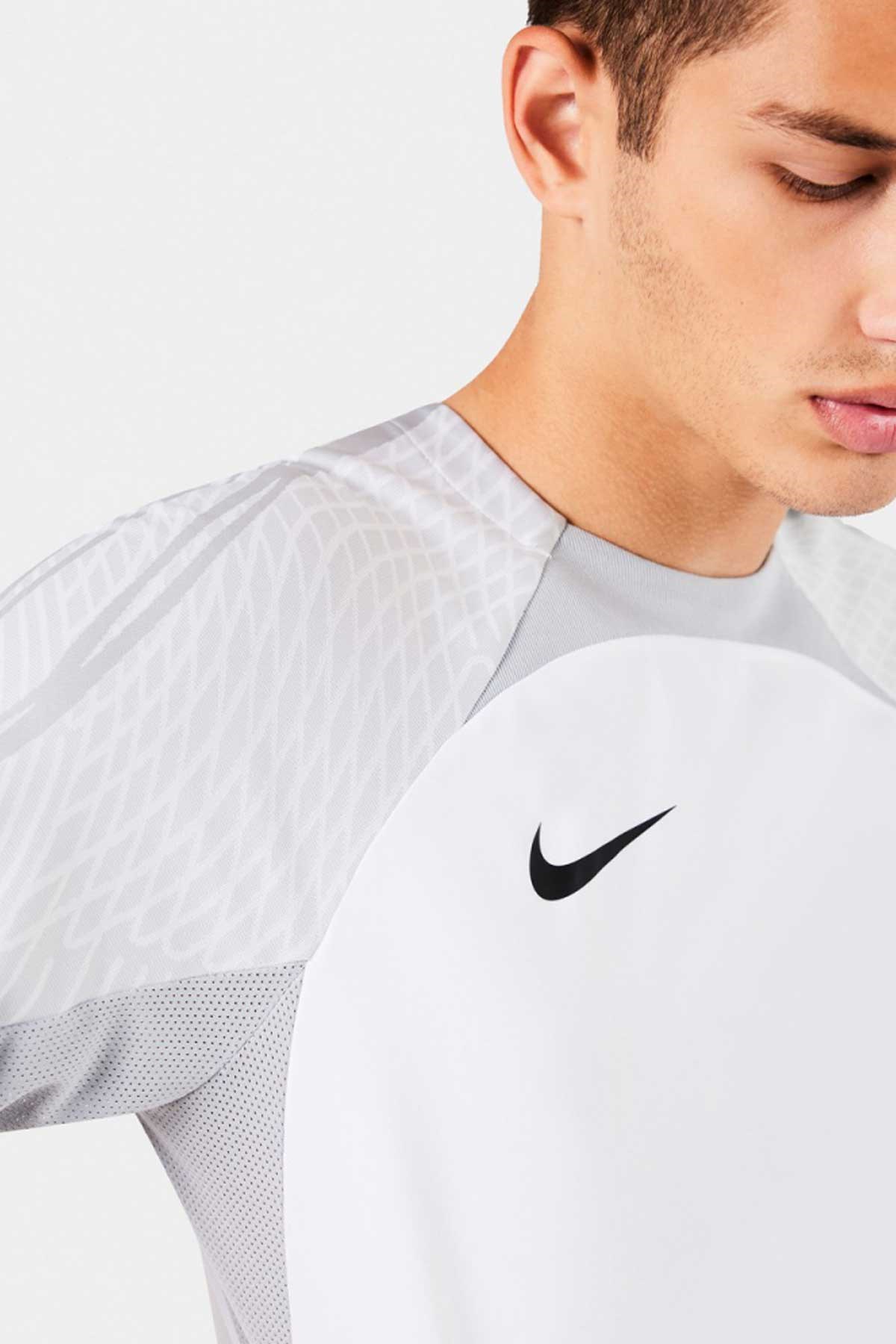 Nike Dri-FiT Strike Erkek Tişört DR2276-100 Beyaz