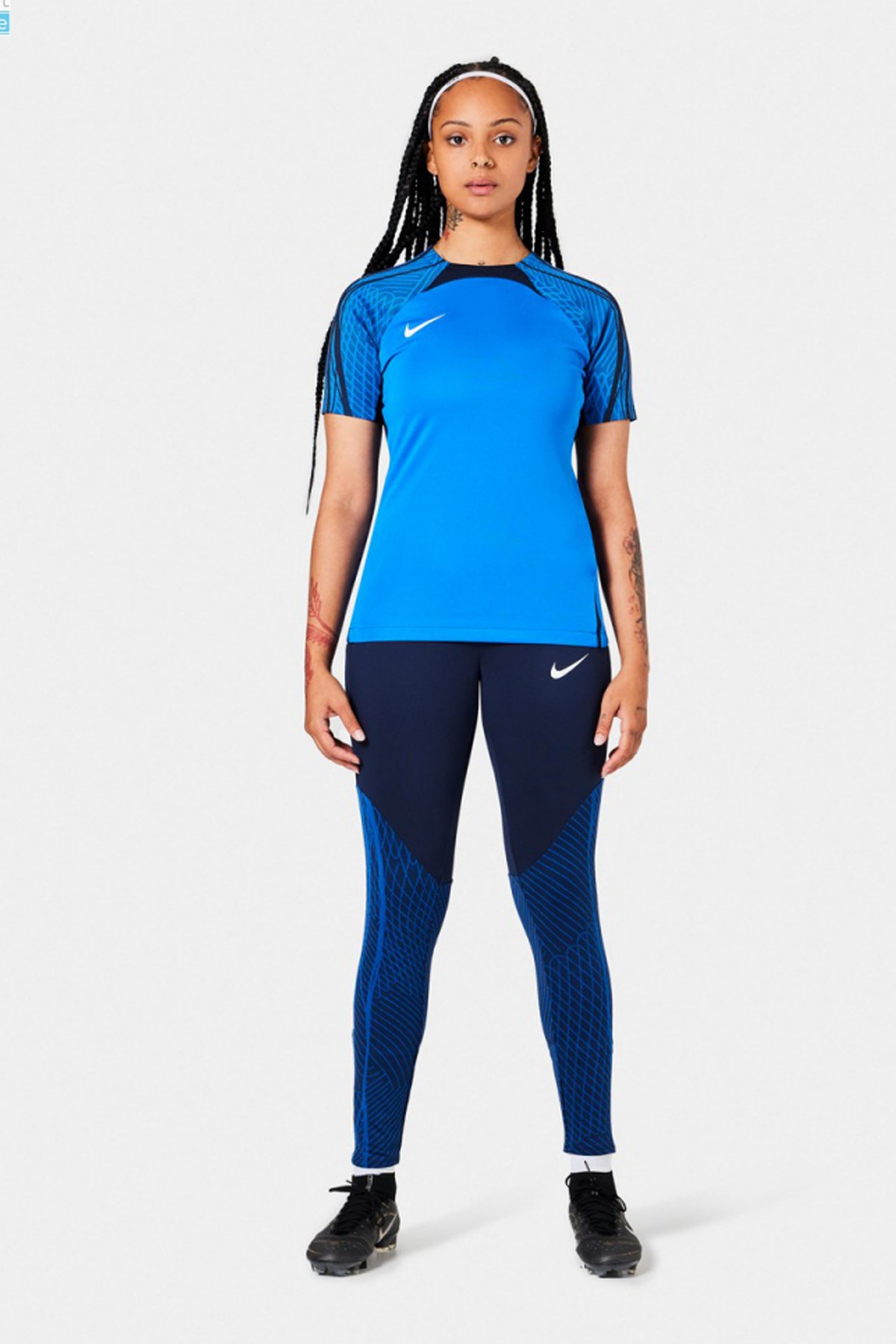 Nike Dri-FIT Strike Kadın Eşofman Altı DR2568-451 Lacivert