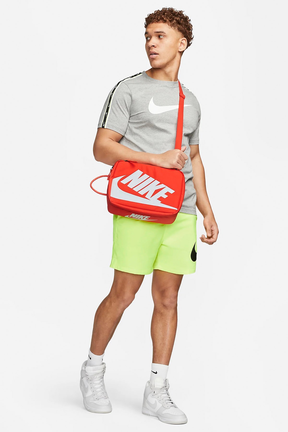 Nike Pitch Unisex Omuz Çantası DV6092-870 Turuncu