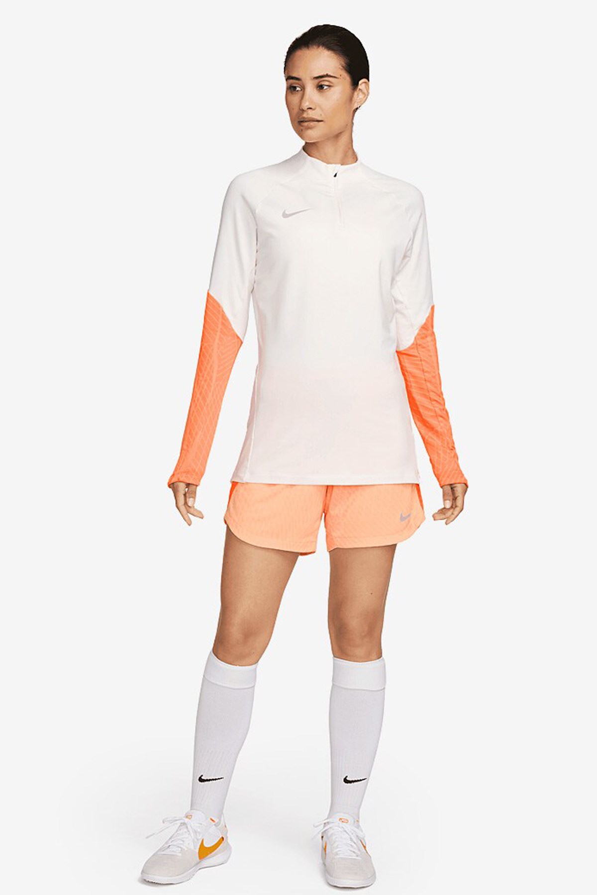 Nike Dri-FIT Strike Drill Kadın Sweatshirt DX0483-133 Beyaz