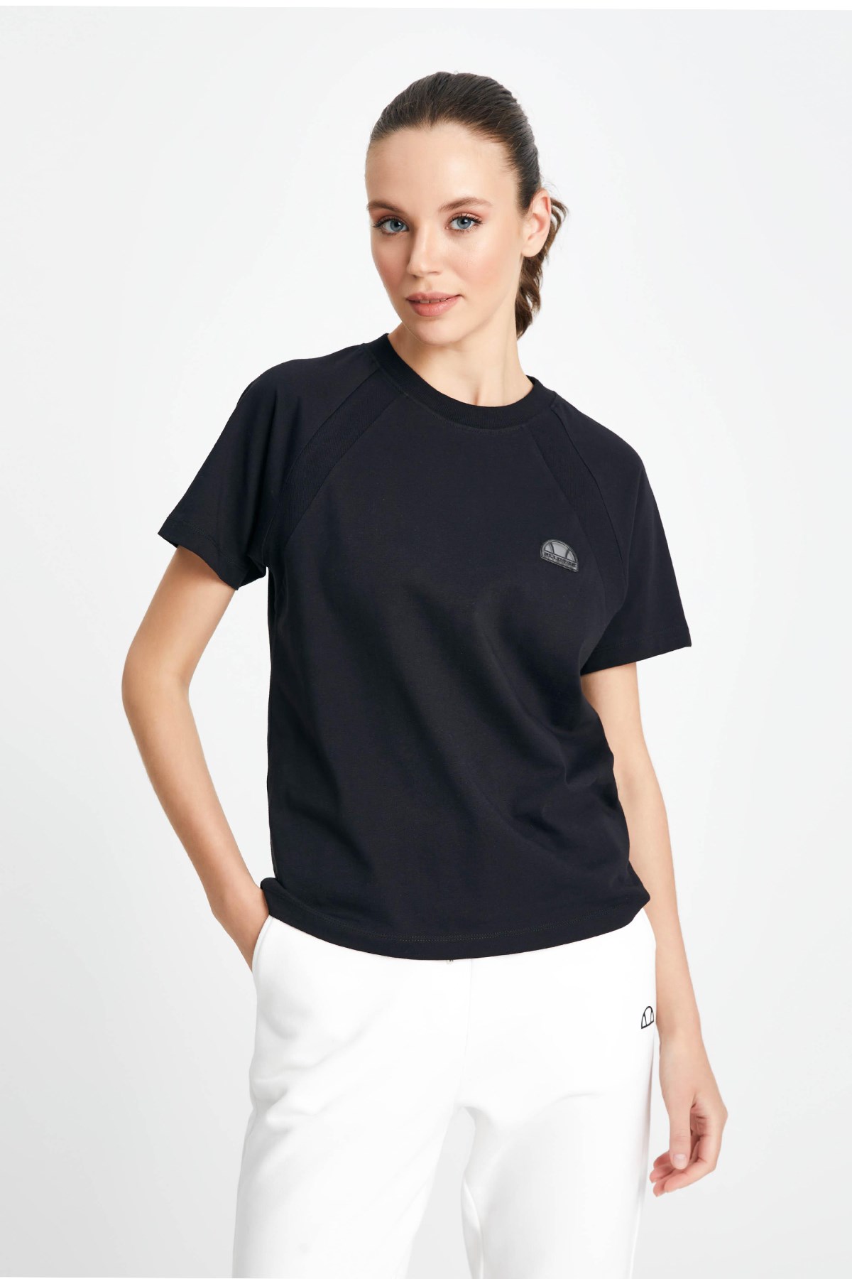 Ellesse Kadın Tişört EF149-BK Siyah
