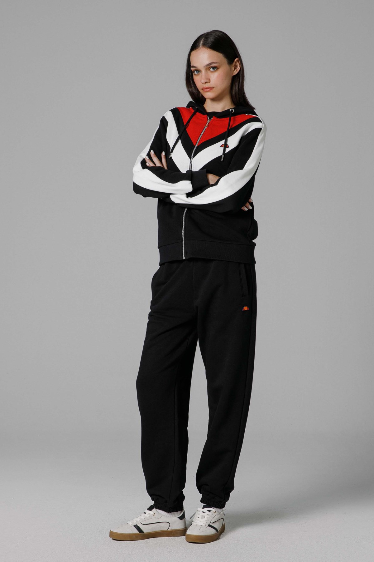 Ellesse Kadın Sweatshirt EF172-BK Siyah
