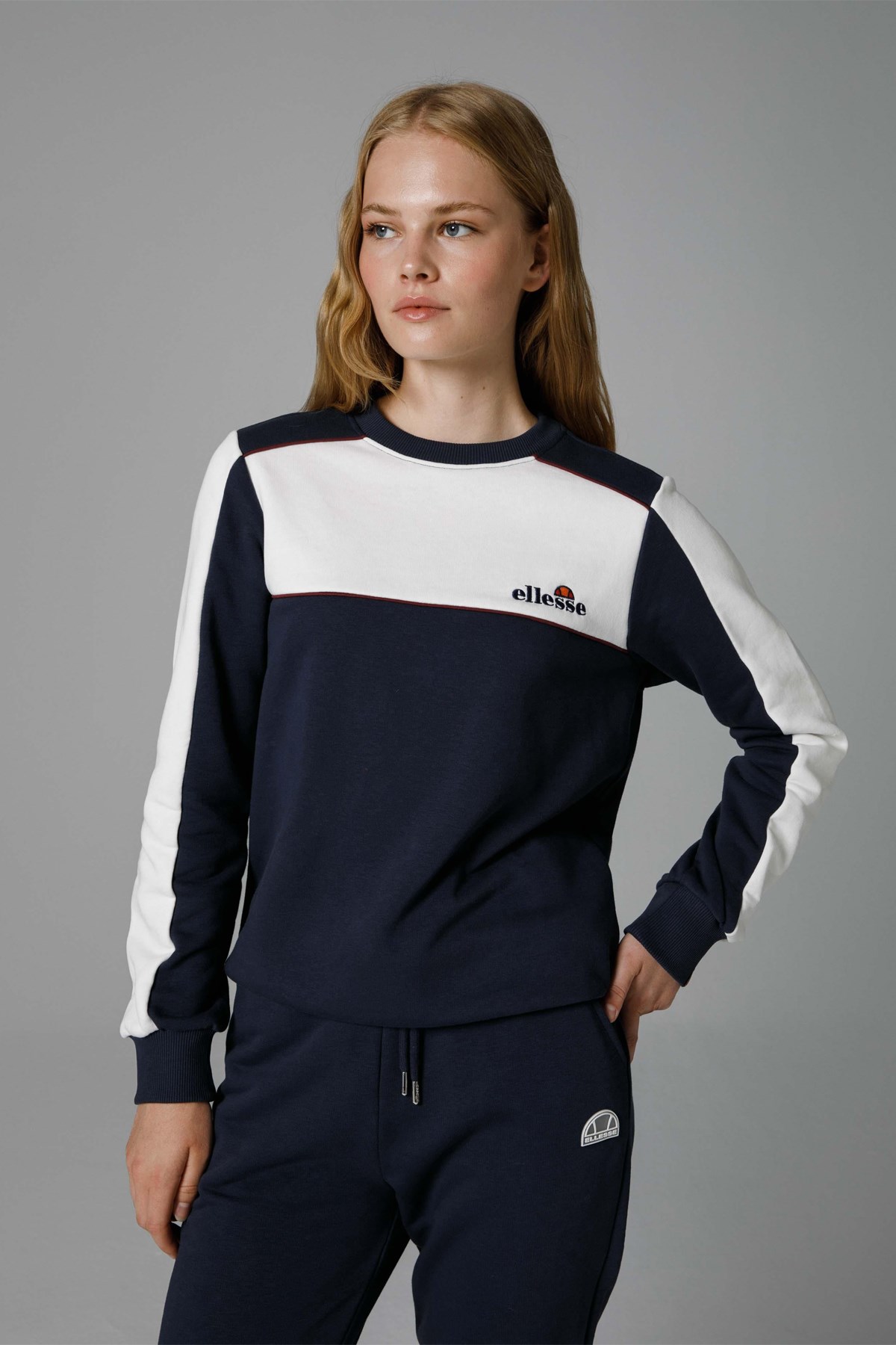 Ellesse KADiN Sweatshirt EF183-NV Lacivert