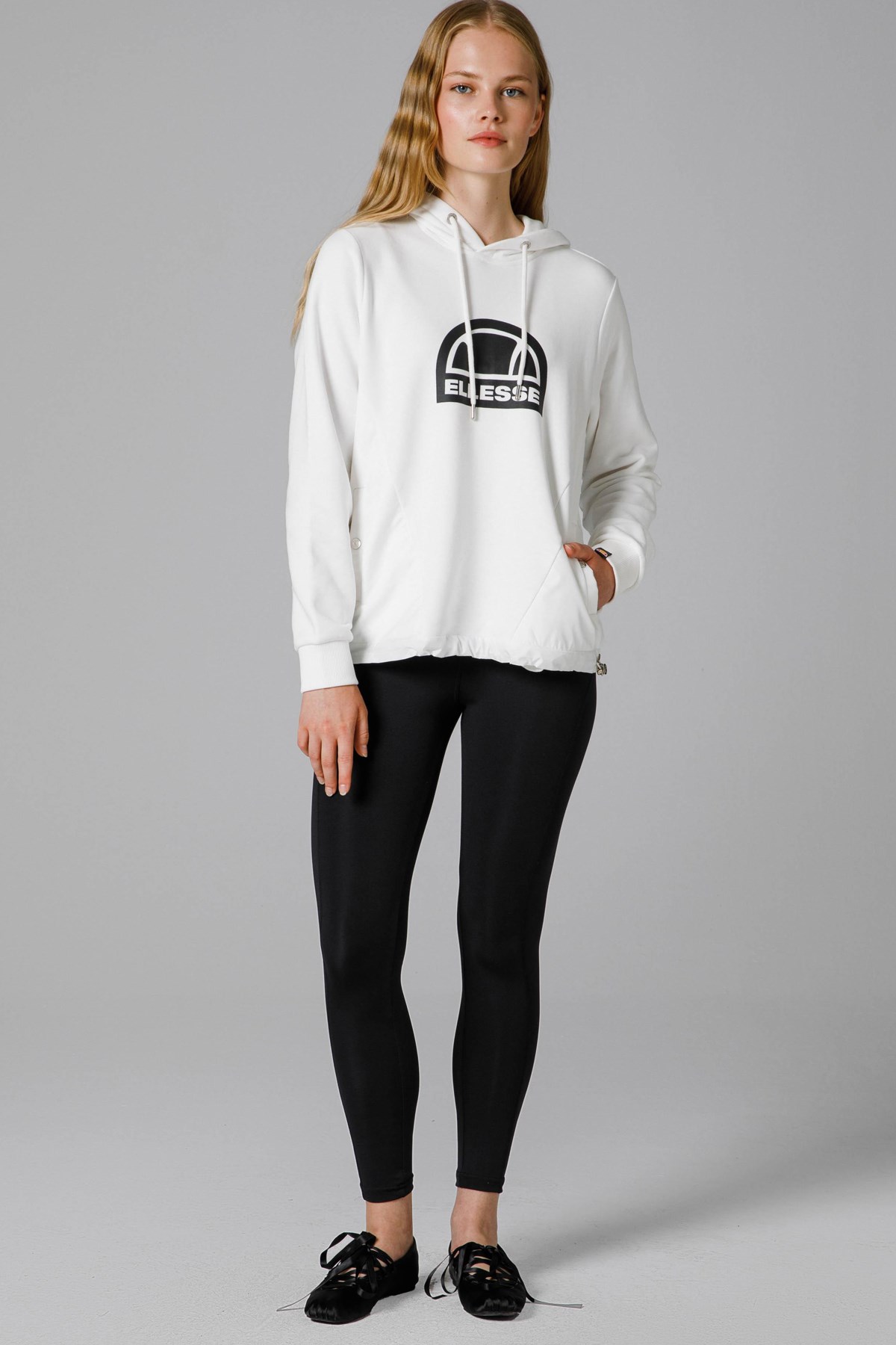 Ellesse Kadın Sweatshirt EF201-OF Beyaz
