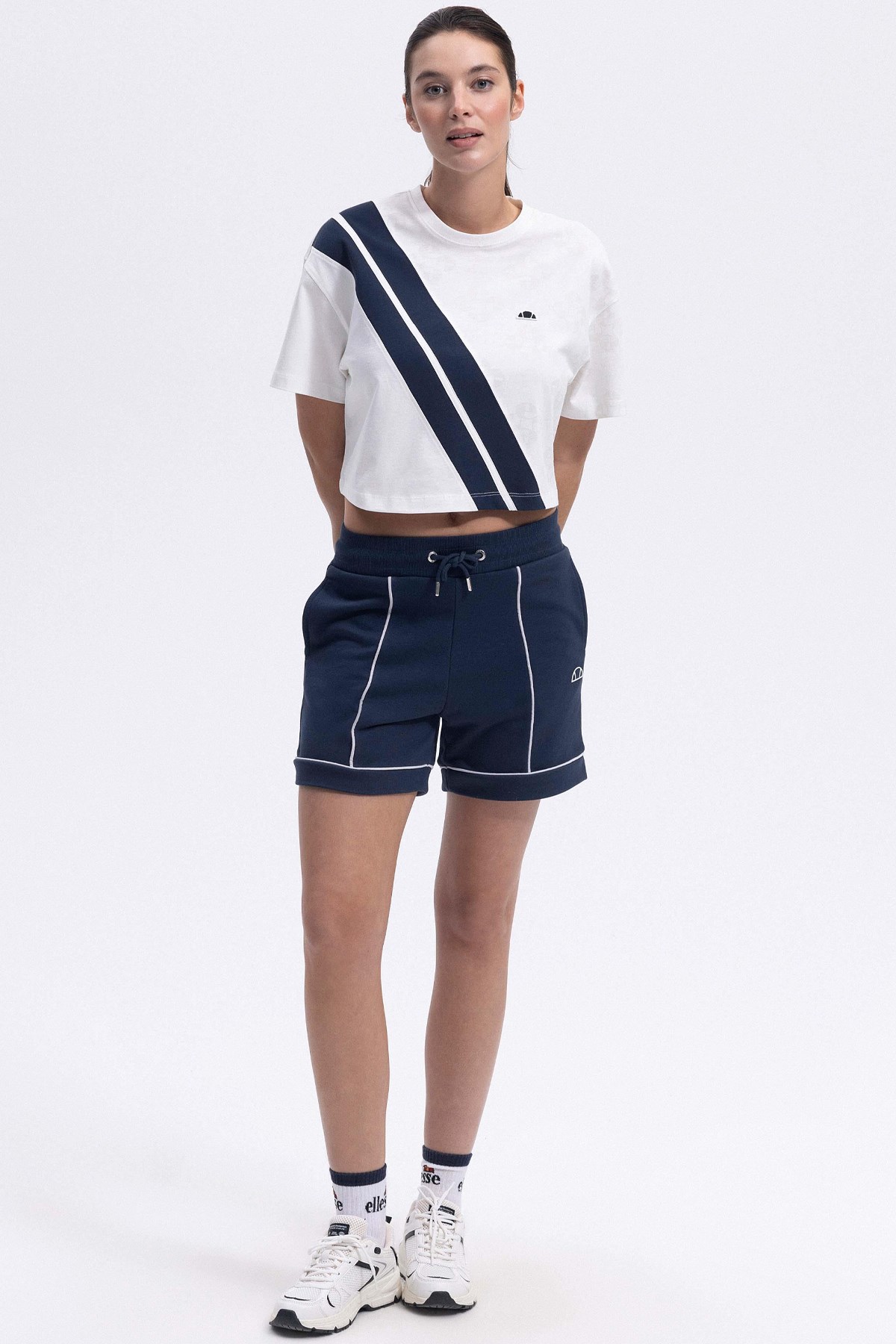 Ellesse Kadın Şort Ef385-Nv Lacivert