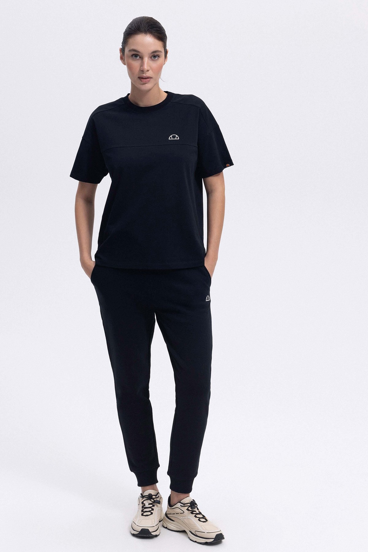 Ellesse Kadın Tişört Ef394-Bk Siyah