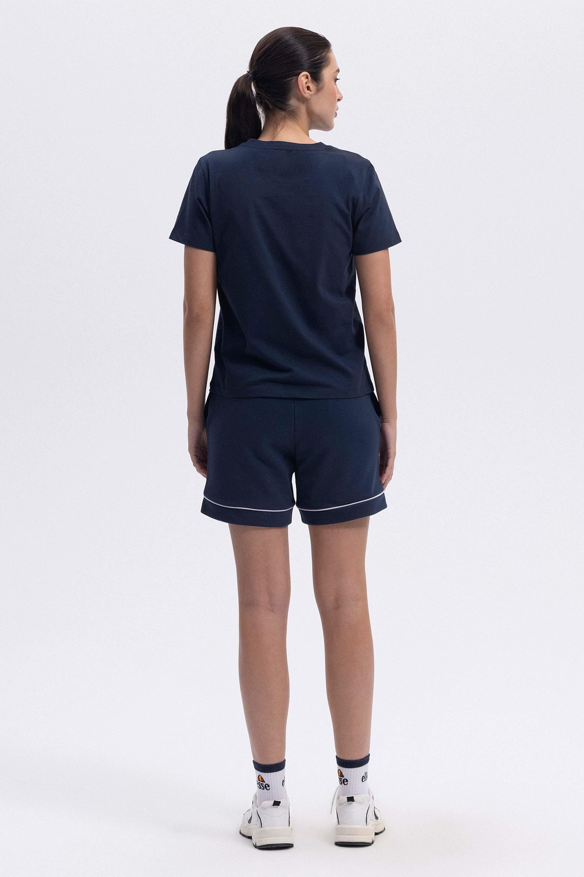 Ellesse Kadın Tişört Ef444-Nv Lacivert