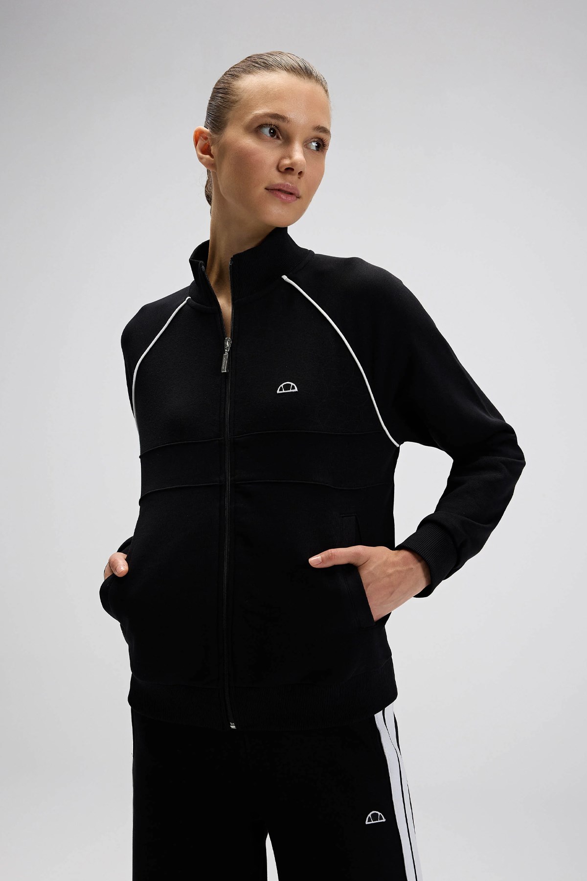 Ellesse Kadın Sweatshirt EF535-BK Siyah