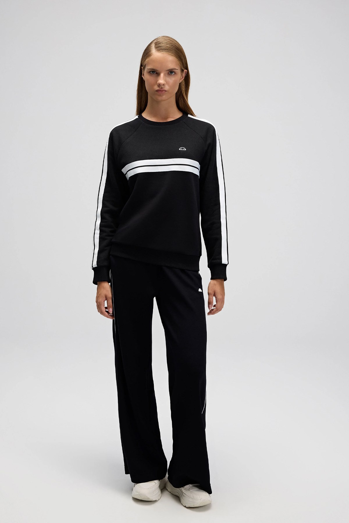 Ellesse Kadın Sweatshirt EF536-BK Siyah