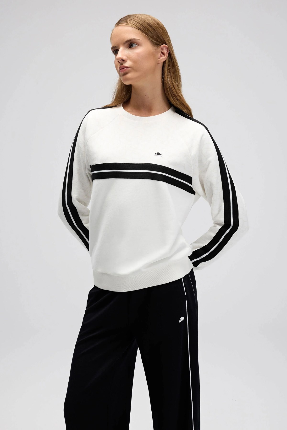 Ellesse Kadın Sweatshirt EF536-OF Beyaz