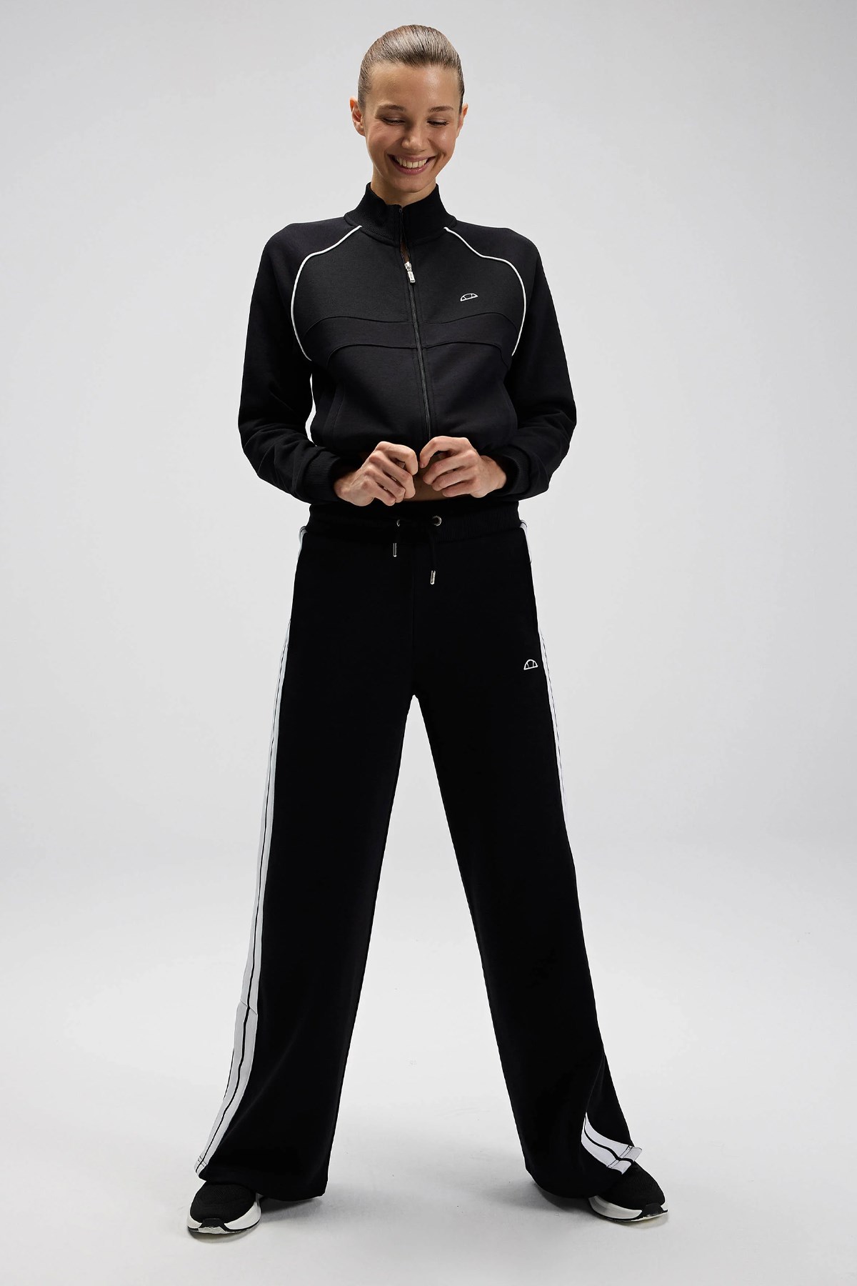 Ellesse Kadın Sweatshirt EF538-BK Siyah