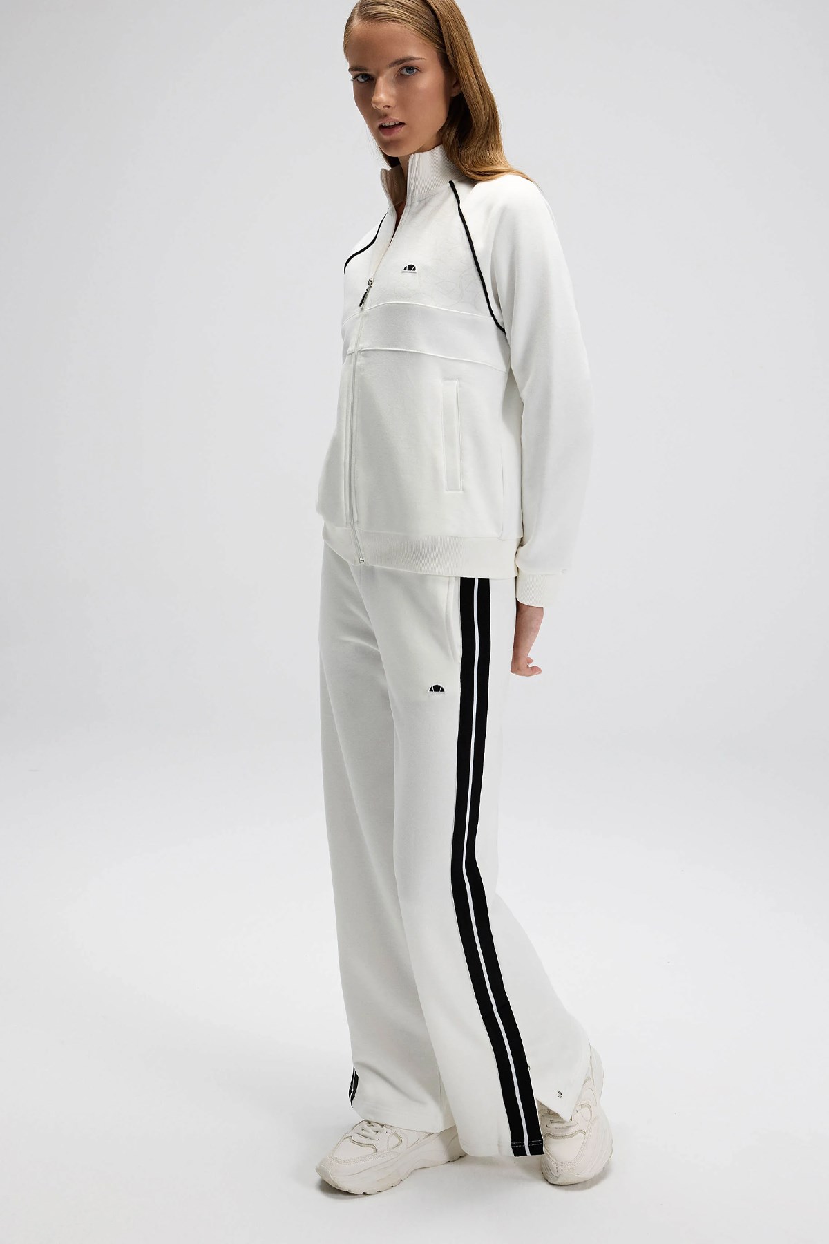 Ellesse Kadın Sweatshirt EF538-OF Beyaz