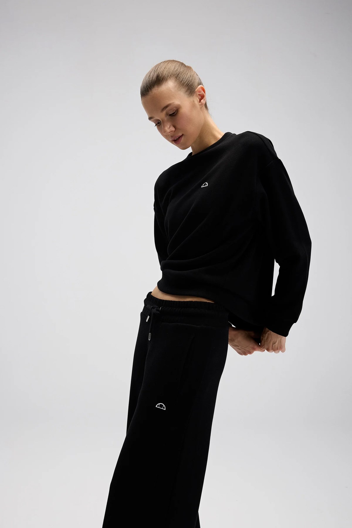 Ellesse Kadın Sweatshirt EF540-BK Siyah