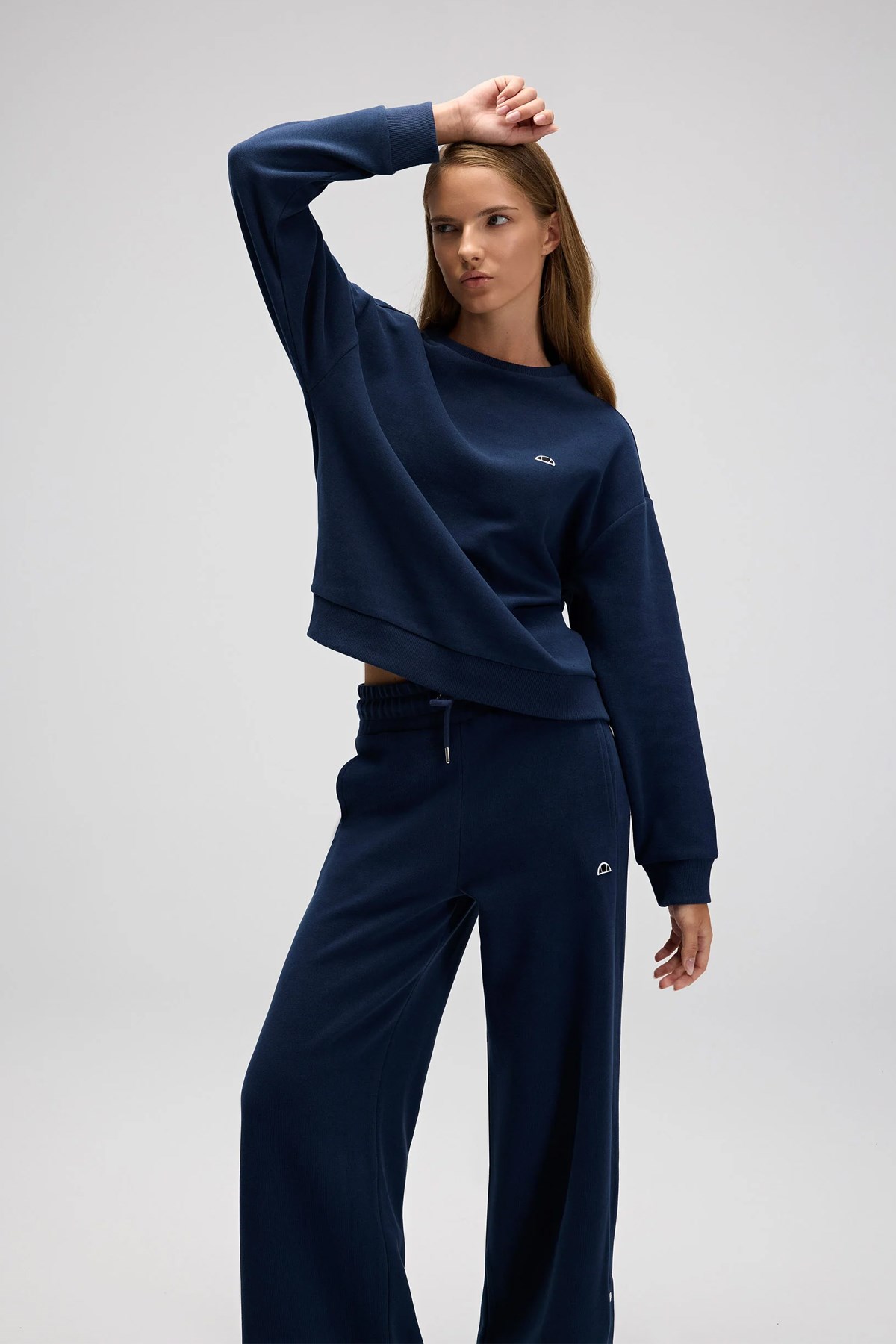 Ellesse Kadın Sweatshirt EF540-NV Lacivert