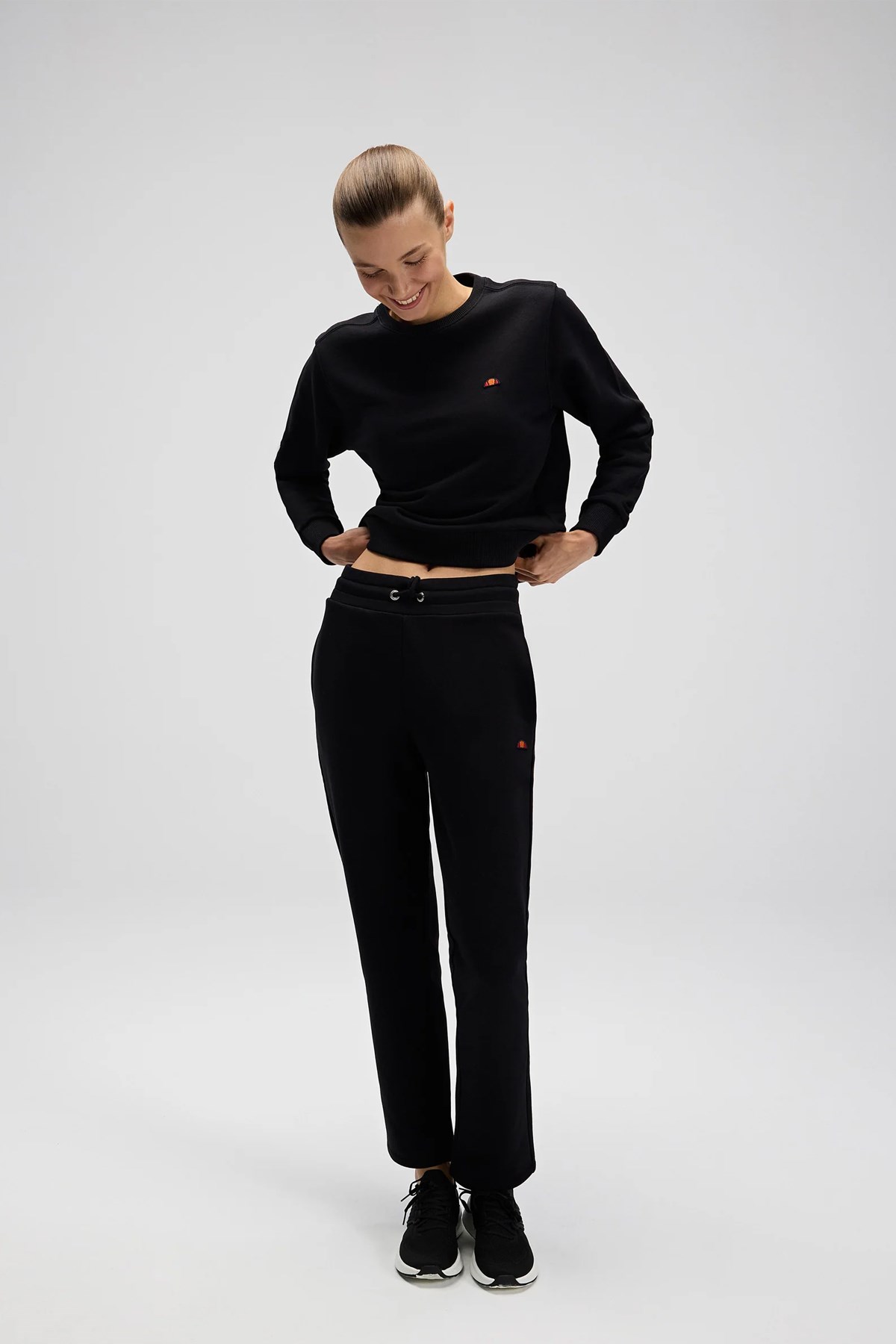 Ellesse Kadın Sweatshirt EF553-BK Siyah