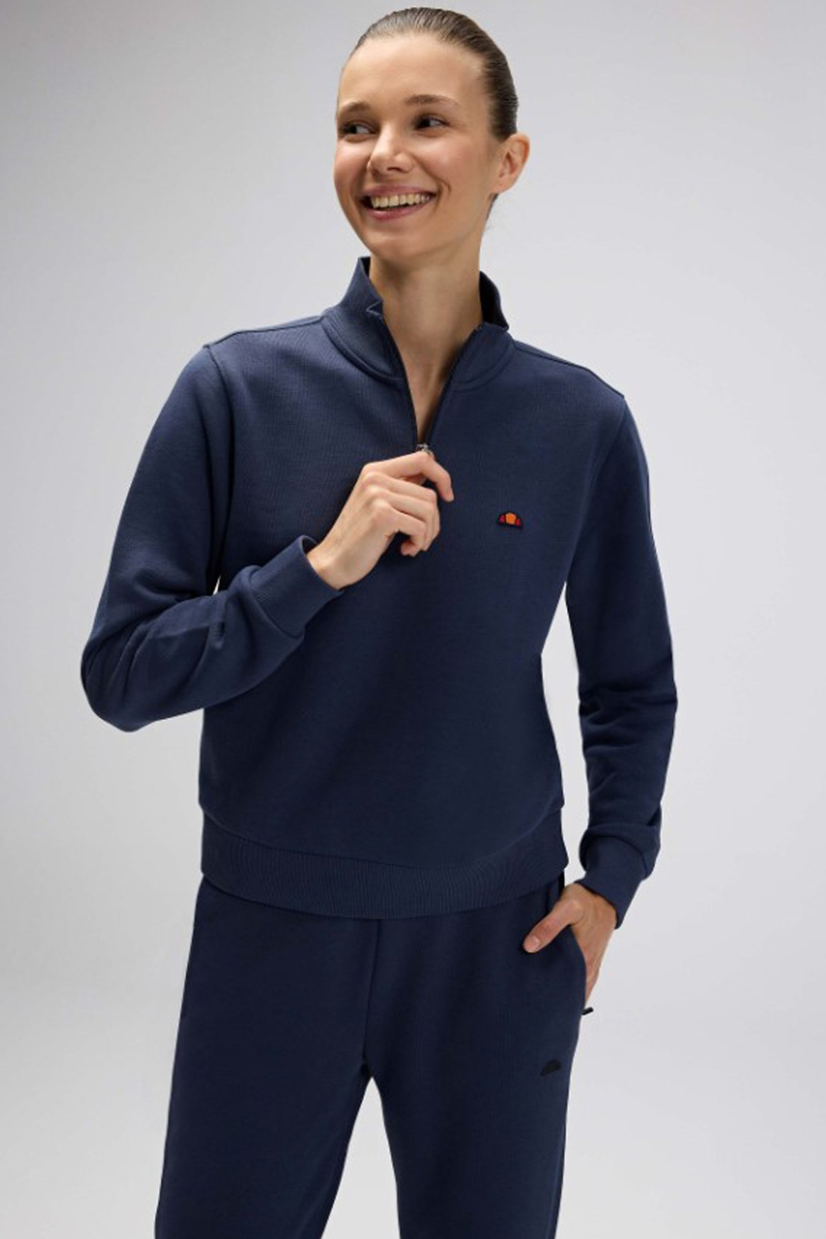 Ellesse Kadın Sweatshirt EF557-NV Lacivert