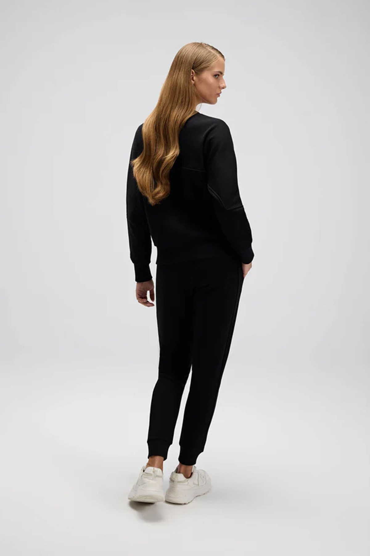 Ellesse Kadın Sweatshirt EF567-BK Siyah