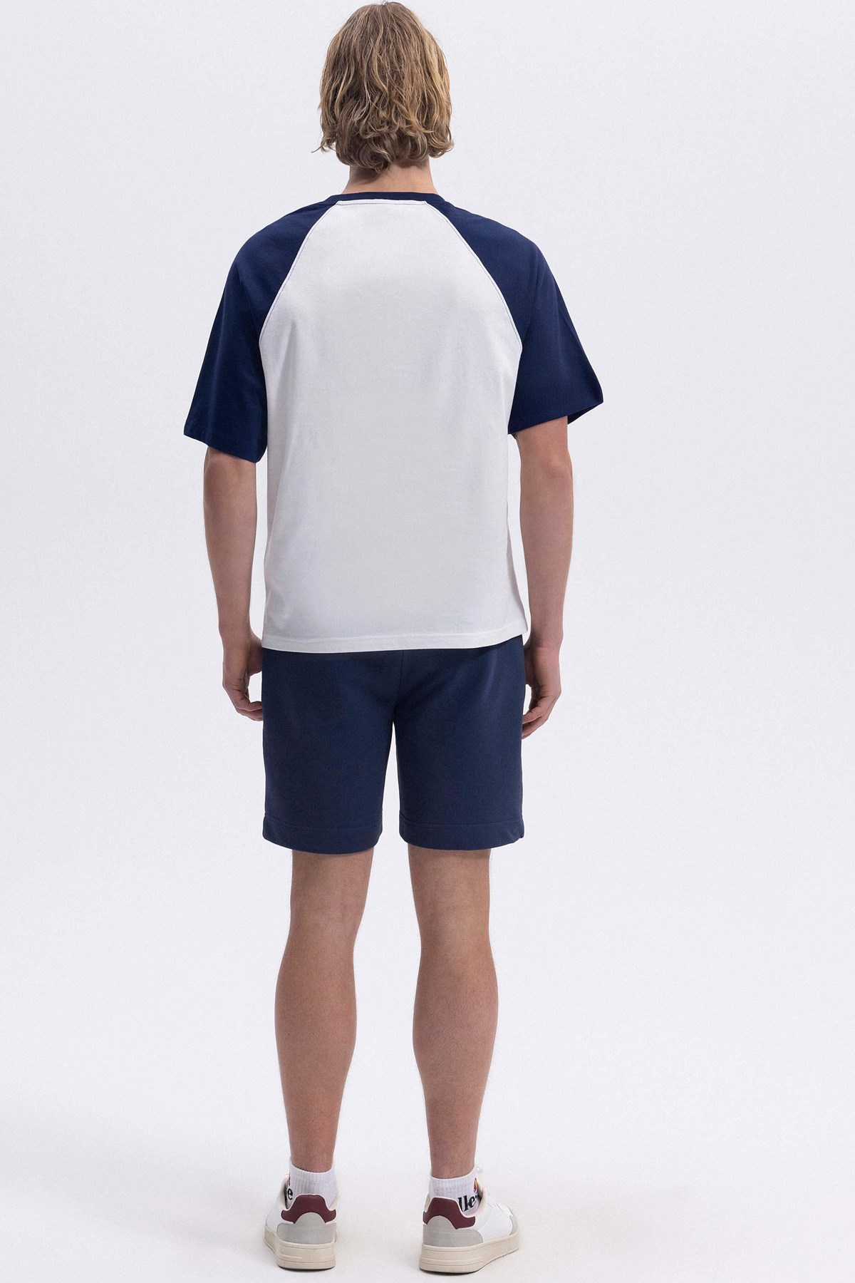 Ellesse Erkek Tişört Em009-2-Nv Lacivert