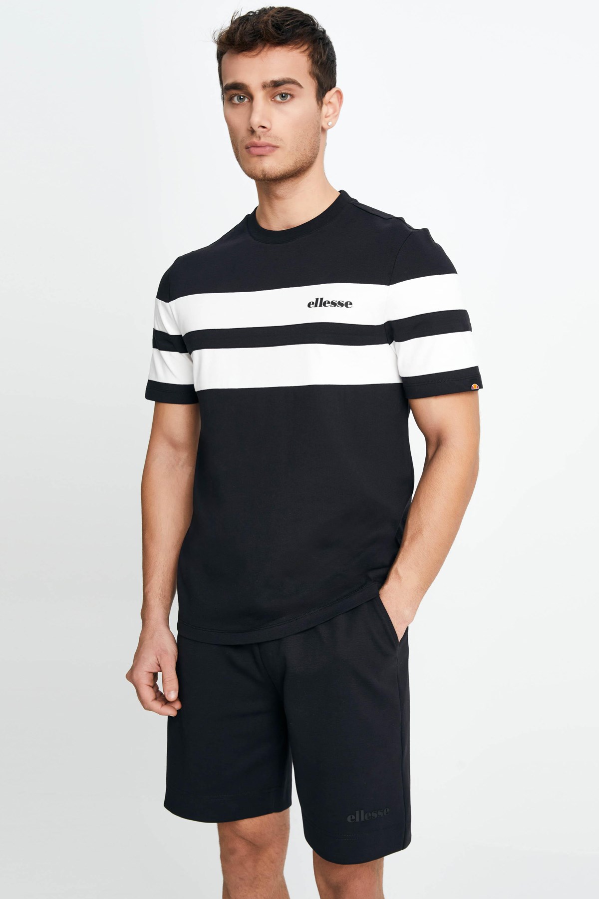 Ellesse Erkek Tişört Em125-Bk Siyah