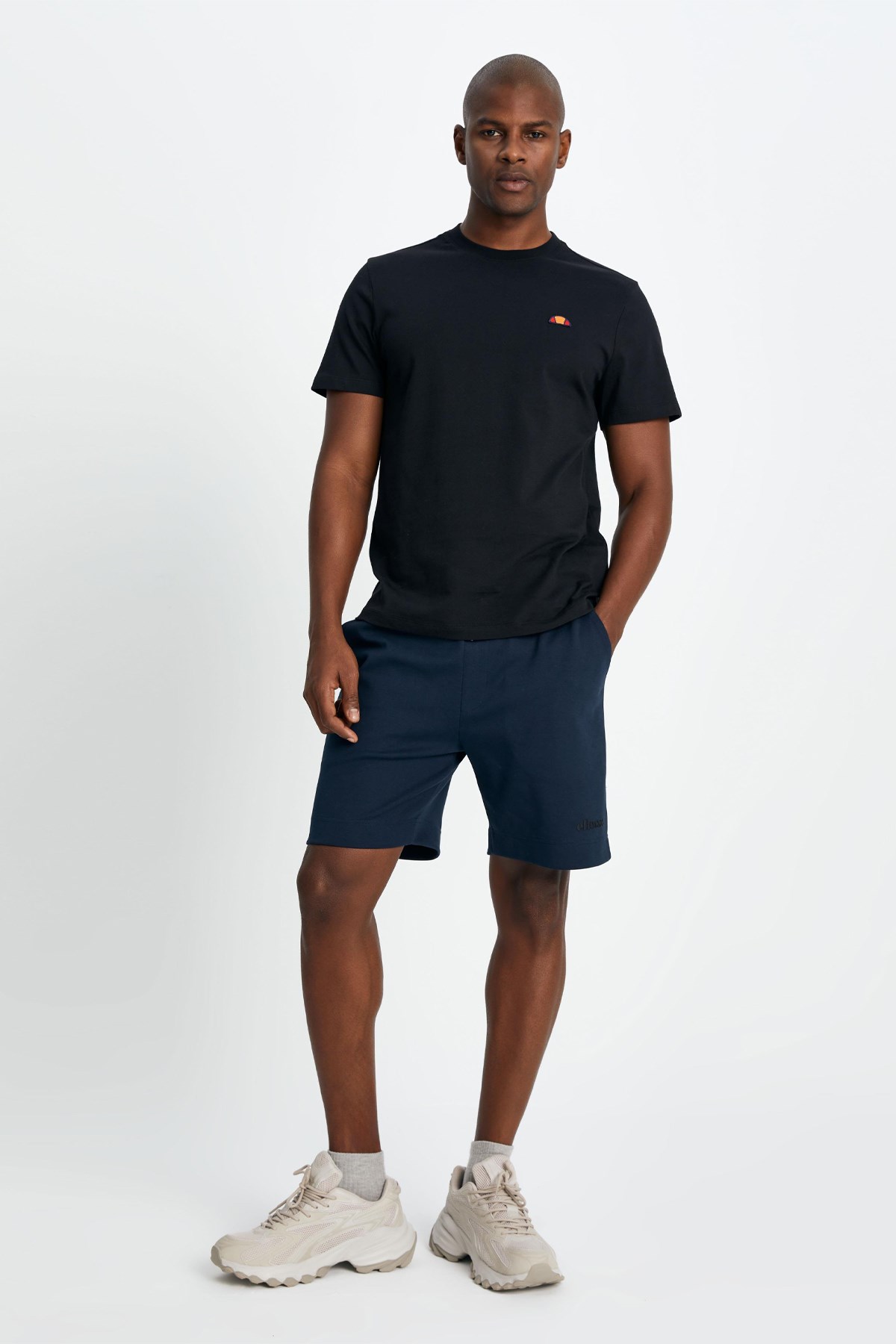 Ellesse Erkek Tişört EM133-BK Siyah