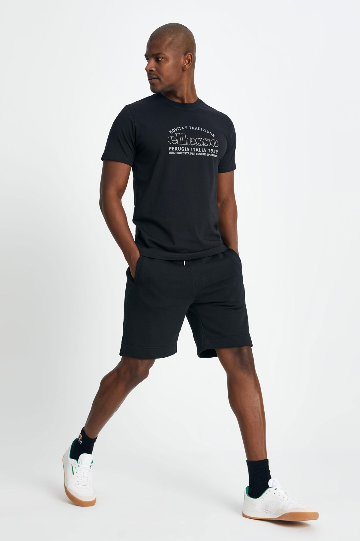 Ellesse Erkek Tişört EM181-BK Siyah