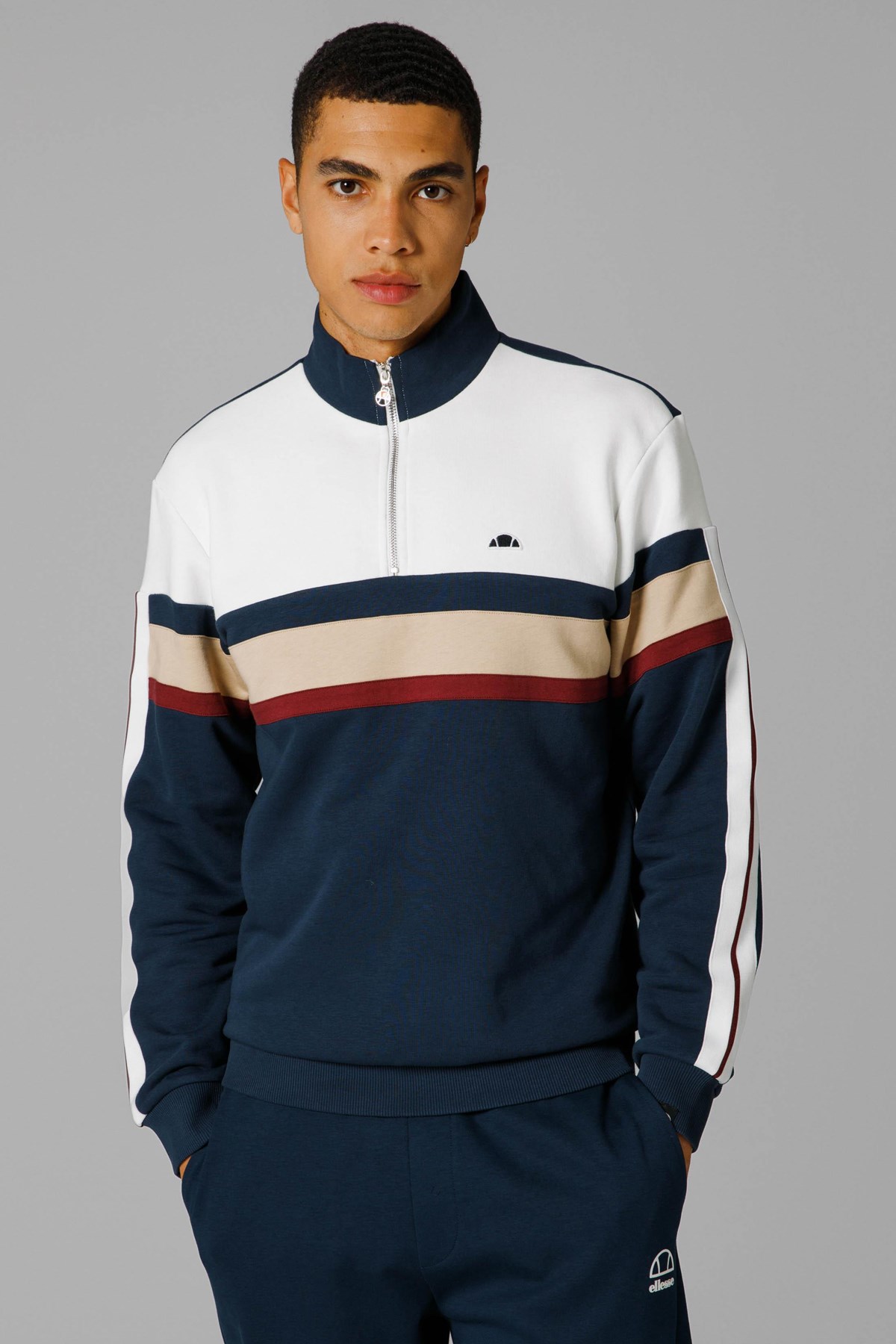 Ellesse Erkek Sweatshirt EM215-NV Lacivert