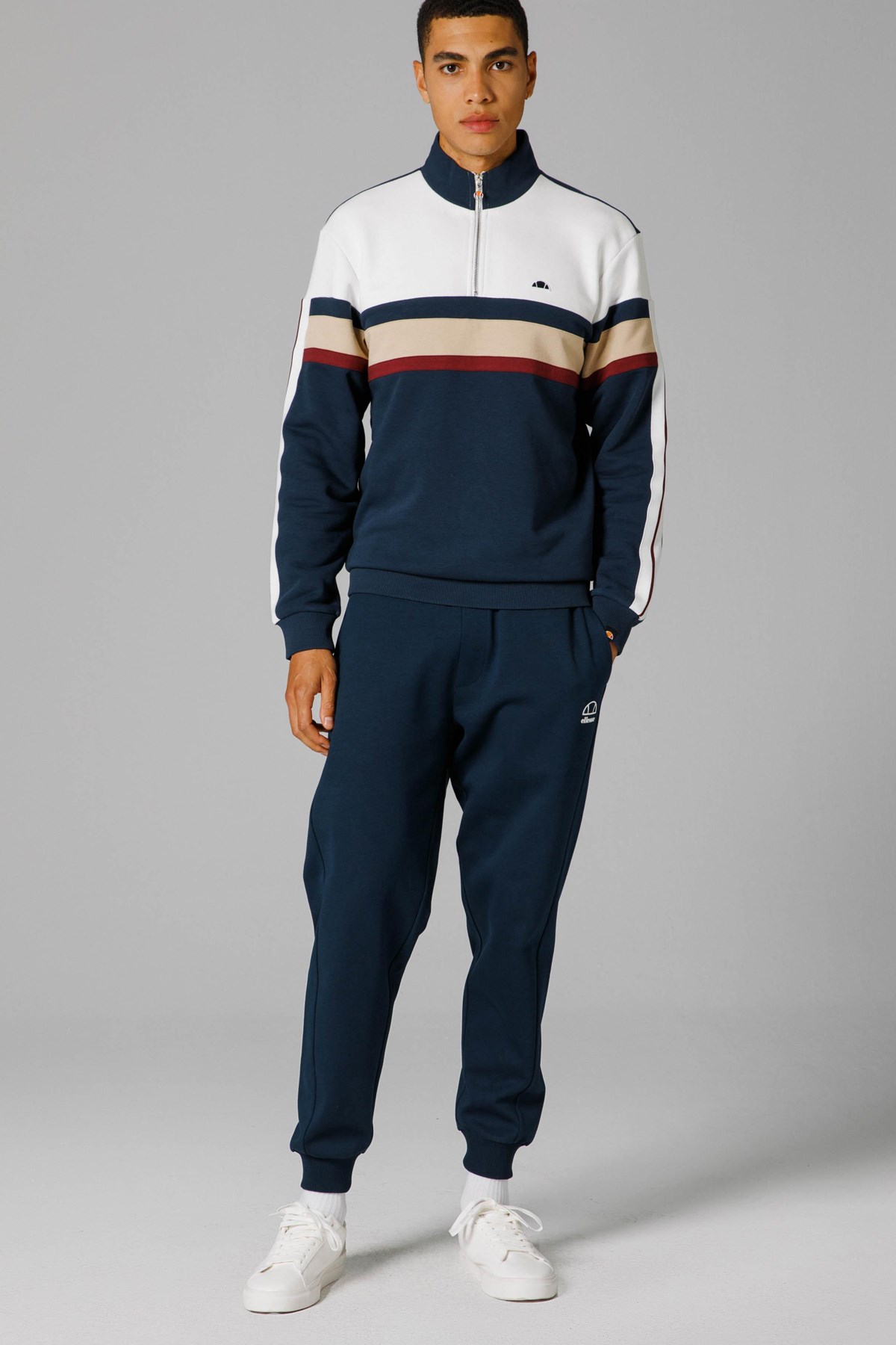 Ellesse Erkek Sweatshirt EM215-NV Lacivert