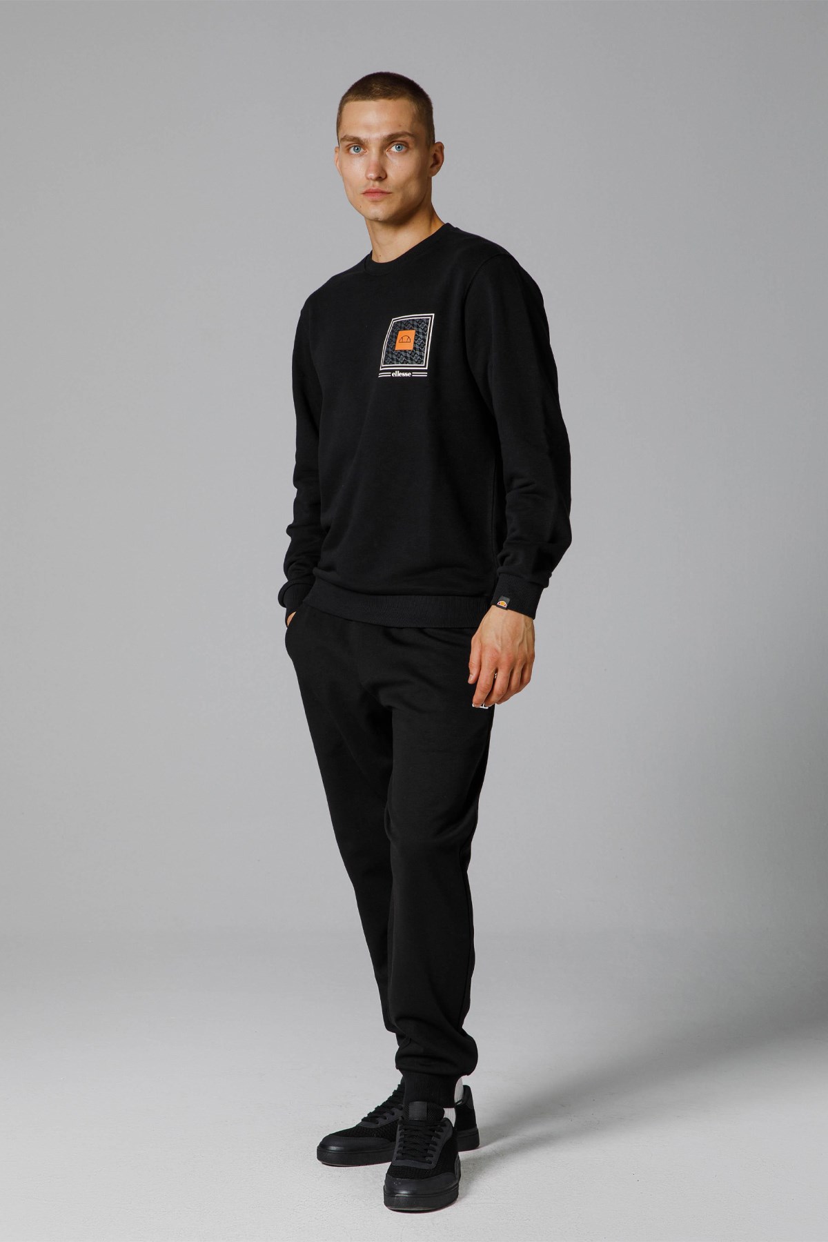 Ellesse Erkek Sweatshirt EM232-BK Siyah