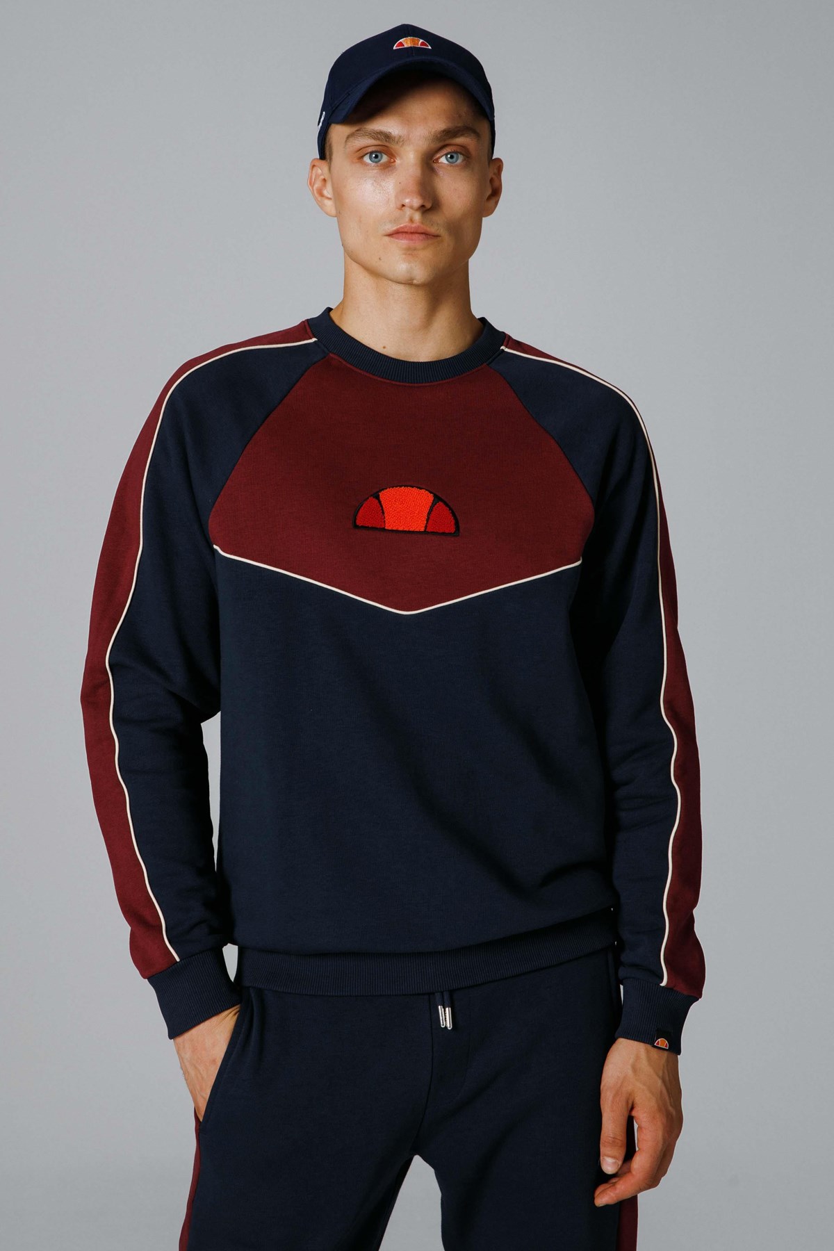 Ellesse Erkek Sweatshirt EM248-NV Lacivert