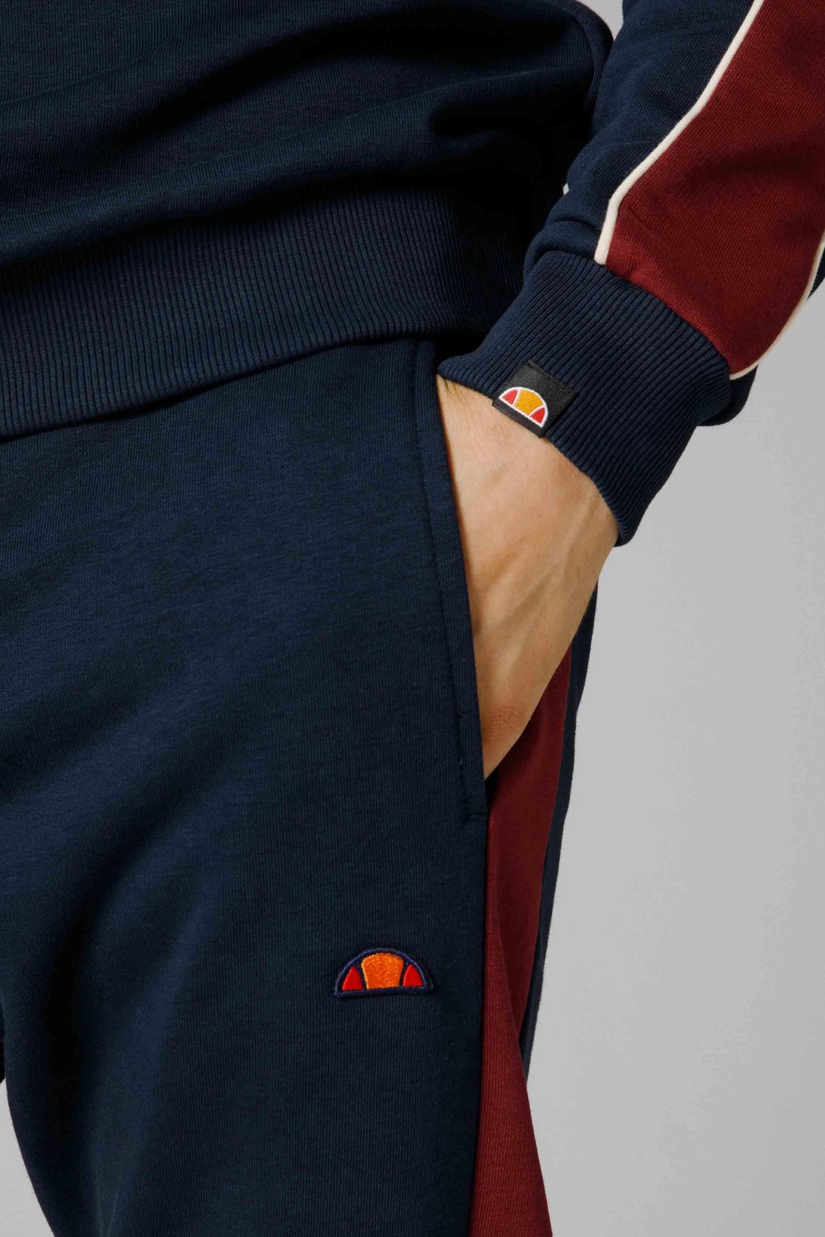 Ellesse Erkek Sweatshirt EM248-NV Lacivert