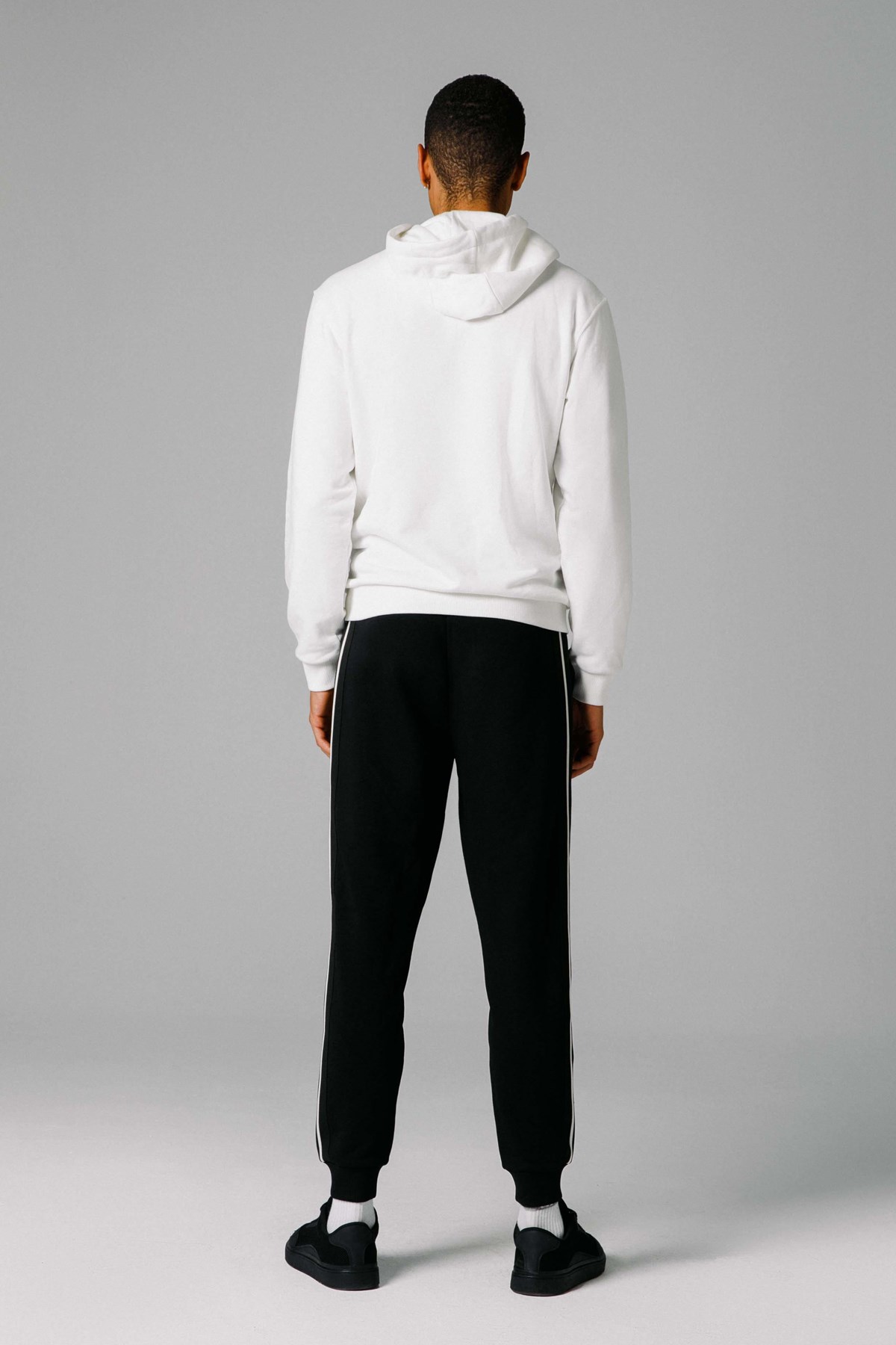 Ellesse Erkek Kapüşonlu Sweatshirt EM253-OF Ekru