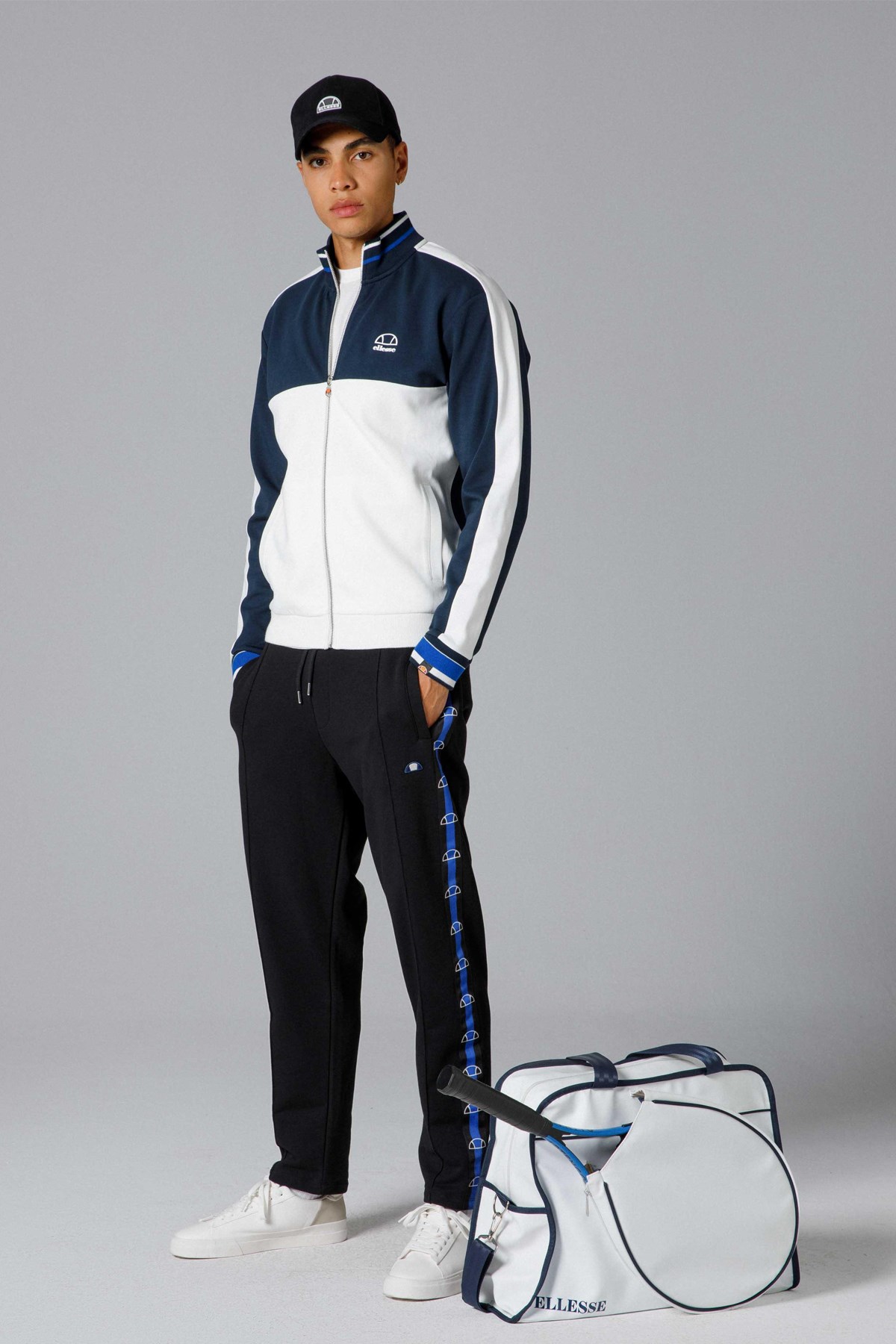 Ellesse Erkek Fermuarlı Sweatshirt EM259-NV Lacivert